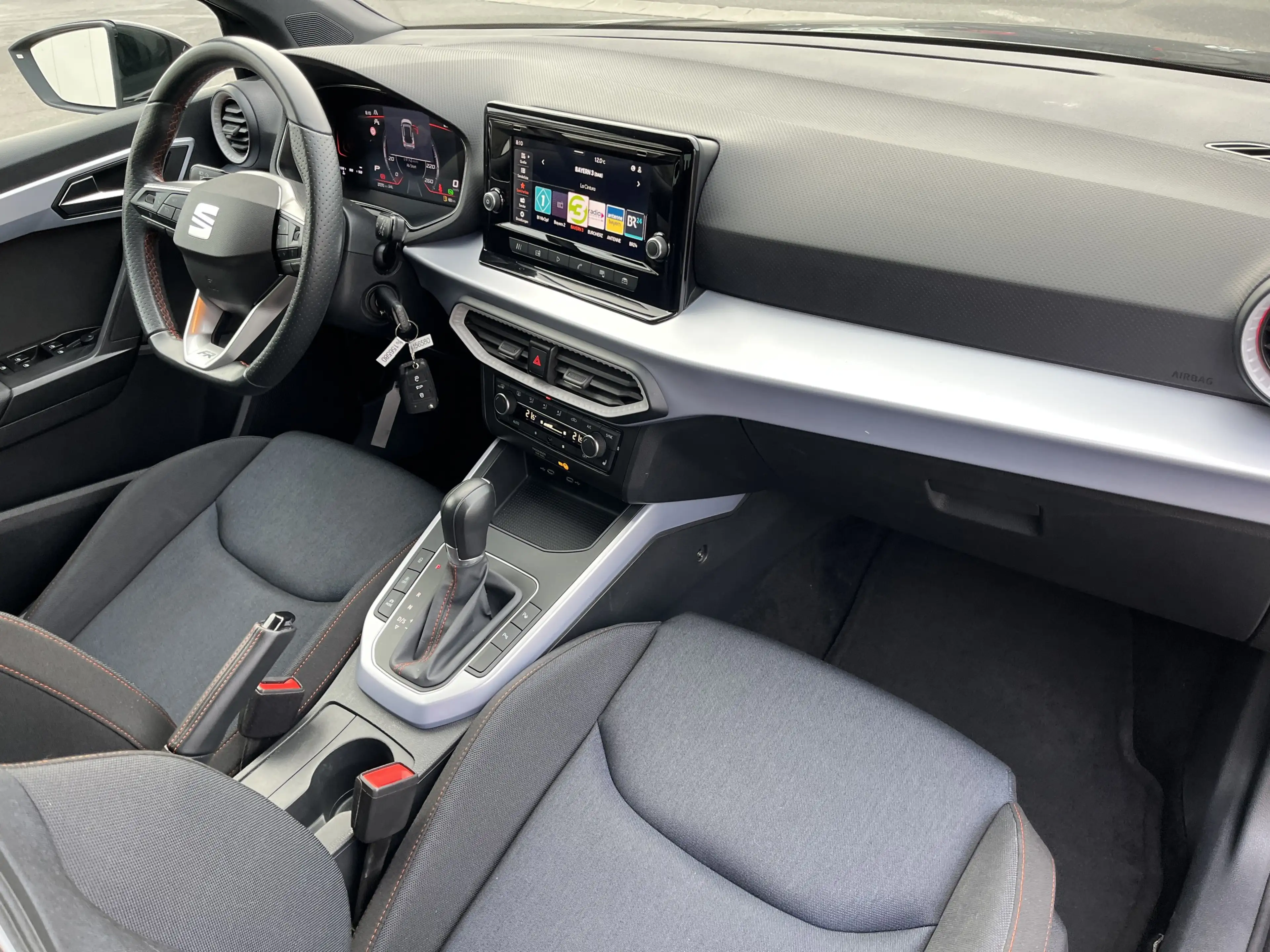 SEAT Arona 1.0 TSI DSG FR 116€ m.20% Anz. AHK RFK ACC Parkl — photo 14