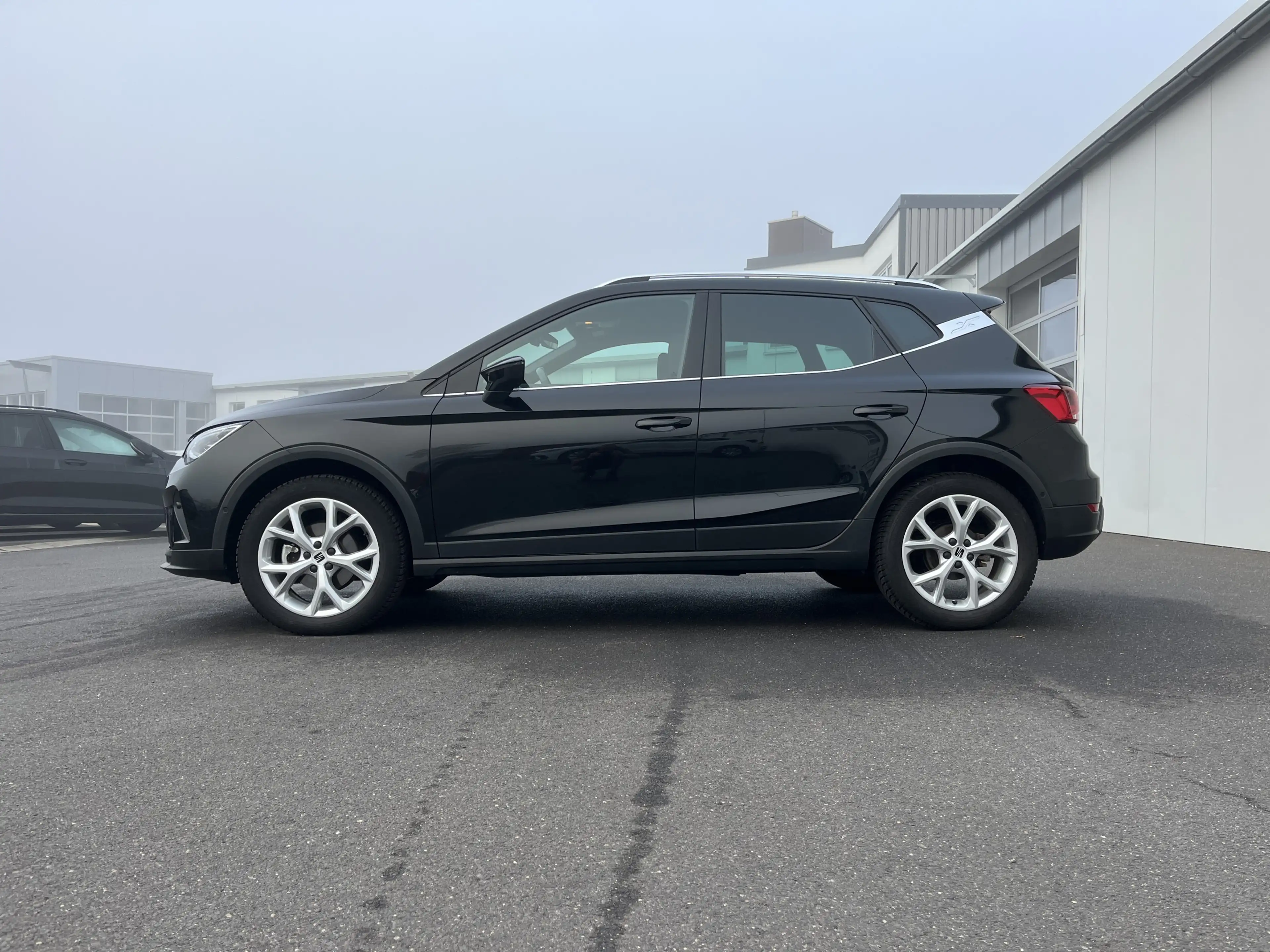 SEAT Arona 1.0 TSI DSG FR 116€ m.20% Anz. AHK RFK ACC Parkl — photo 2