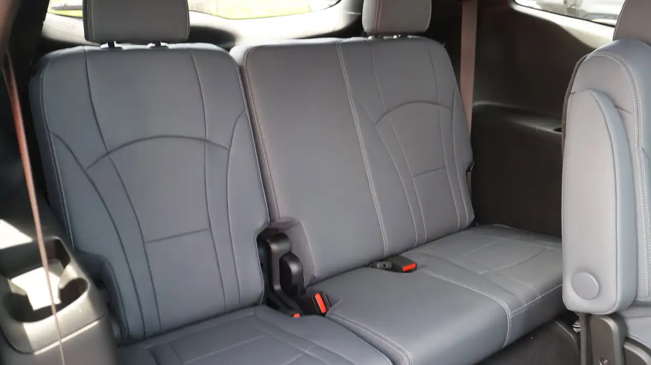 Buick Enclave снимка Buick Enclave