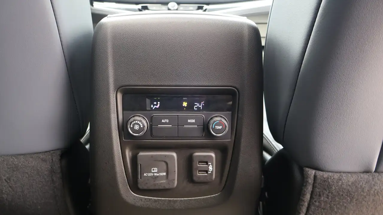 Buick Enclave снимка Buick Enclave