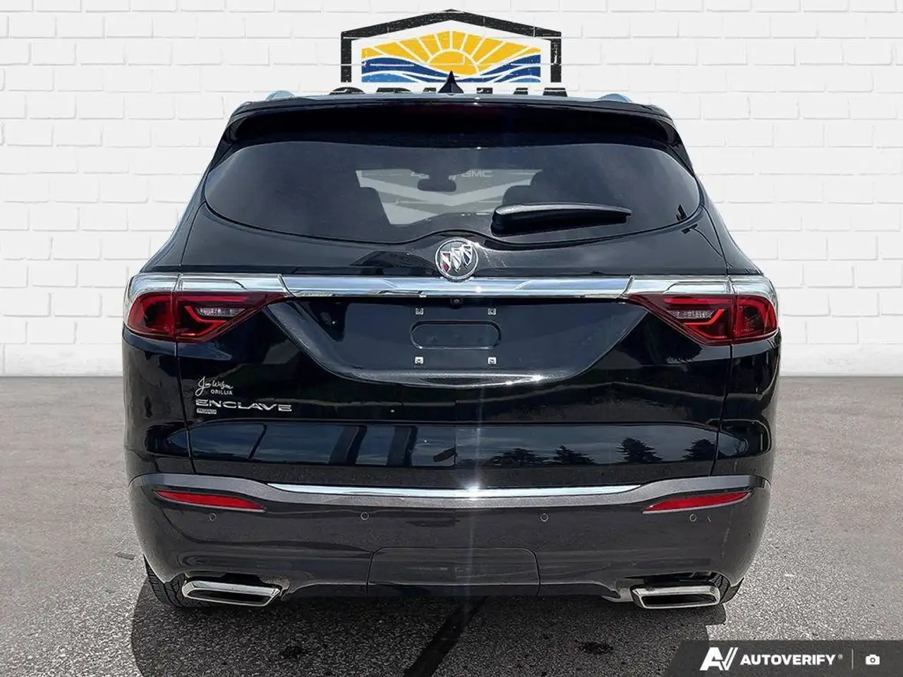 Buick Enclave снимка Buick Enclave