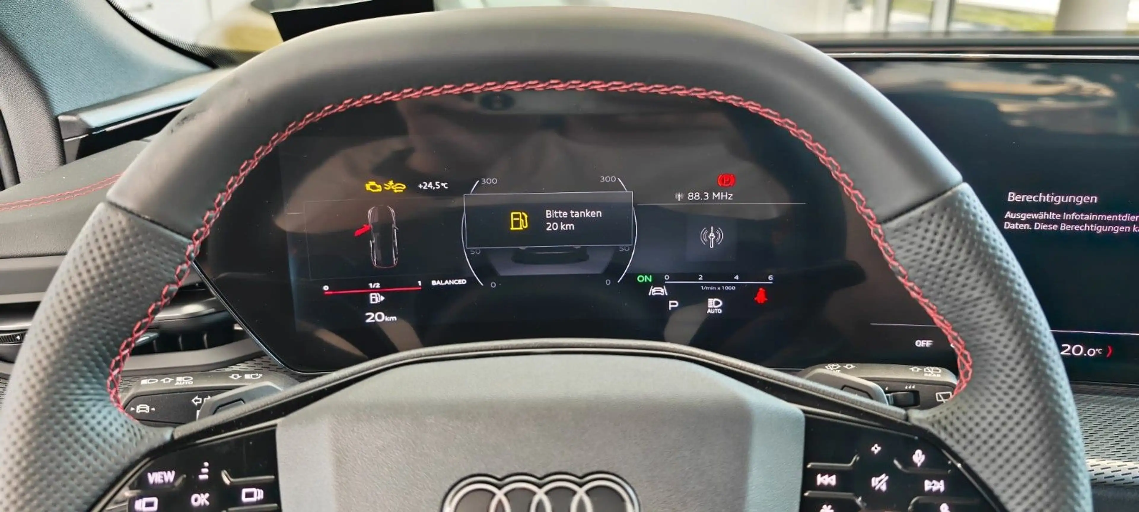 Audi Q5 Sportback S Line MY26/sw-sw/Tech+/Pan/21 — photo 12