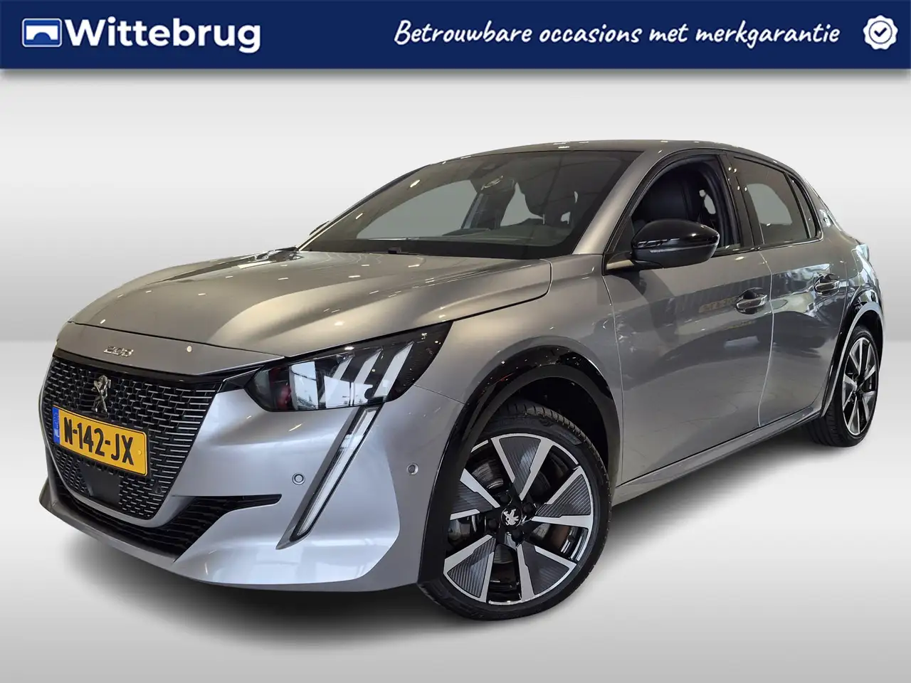 Peugeot e-208