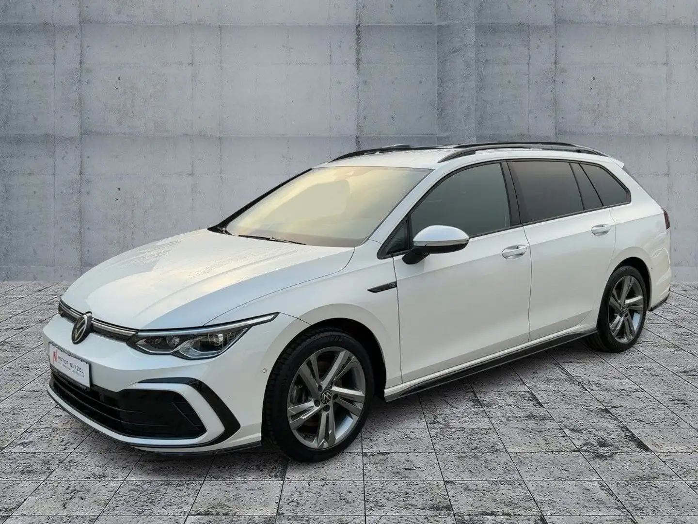 Volkswagen Golf Variant Golf VIII Variant 2.0 TDI DSG R-LINE LEDplus+AHK Weiß - 2