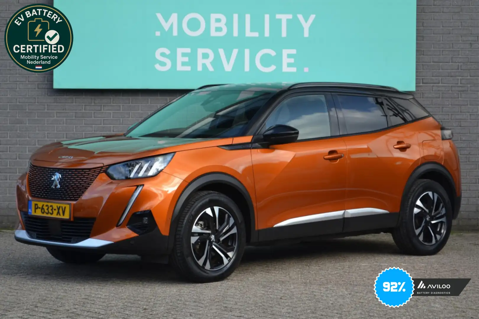 Peugeot e-2008 EV GT Première 1 fase 50 kWh SOH92% CarPlay LED Sp Oranje - 1