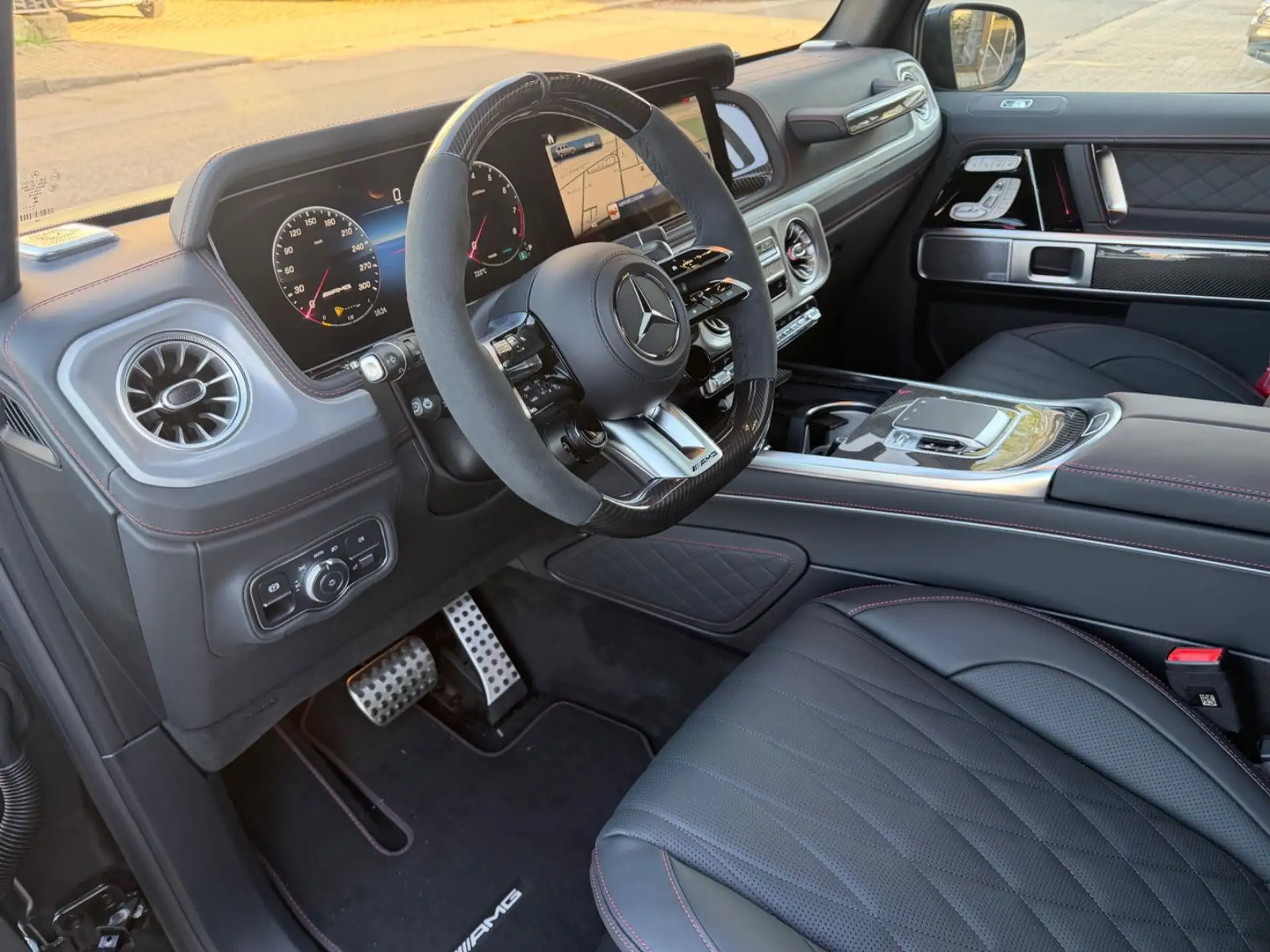 벤츠 G-Class G 63 AMG 2026 건메탈 사진 7