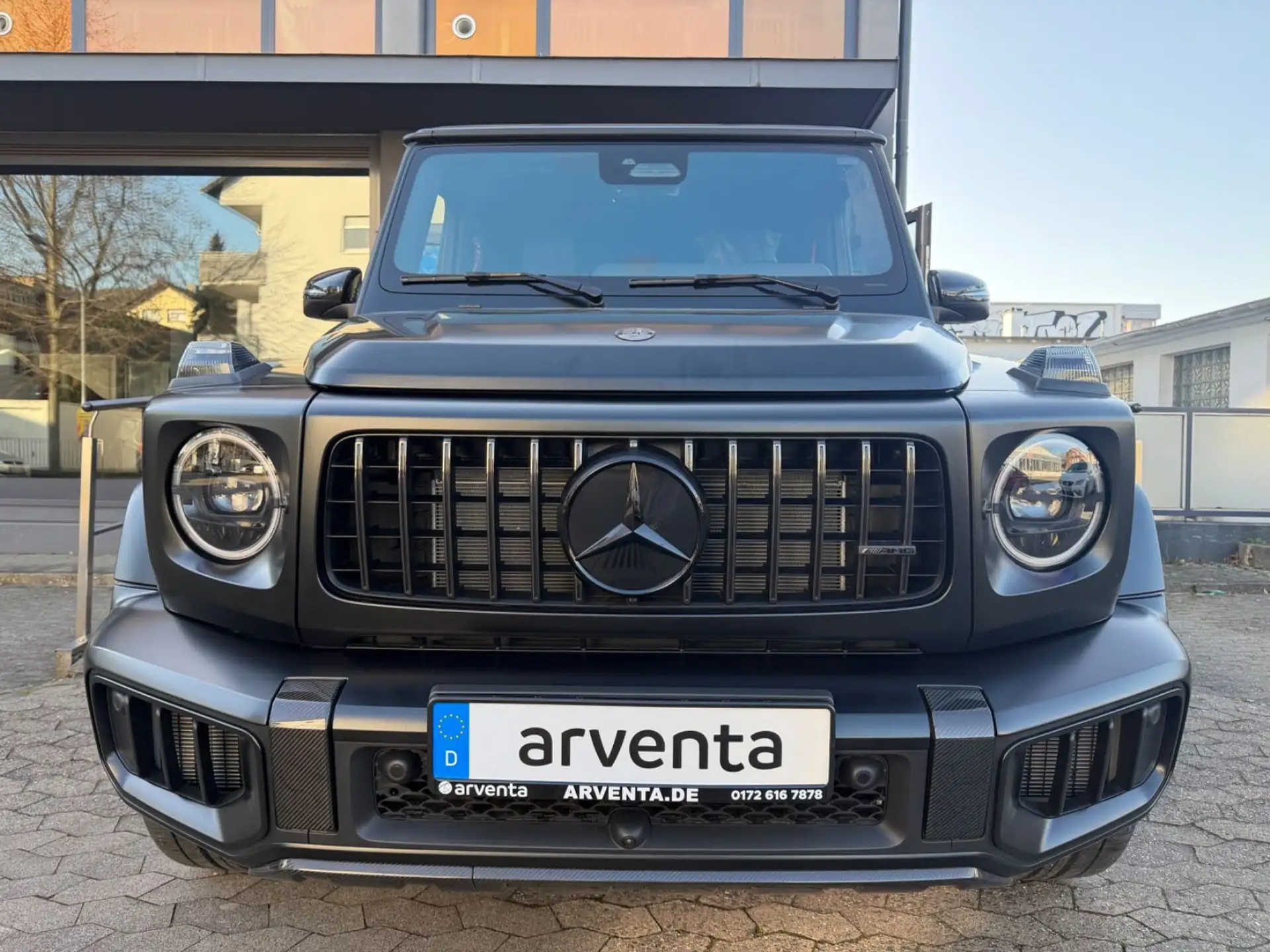 벤츠 G-Class G 63 AMG 2026 건메탈 사진 2