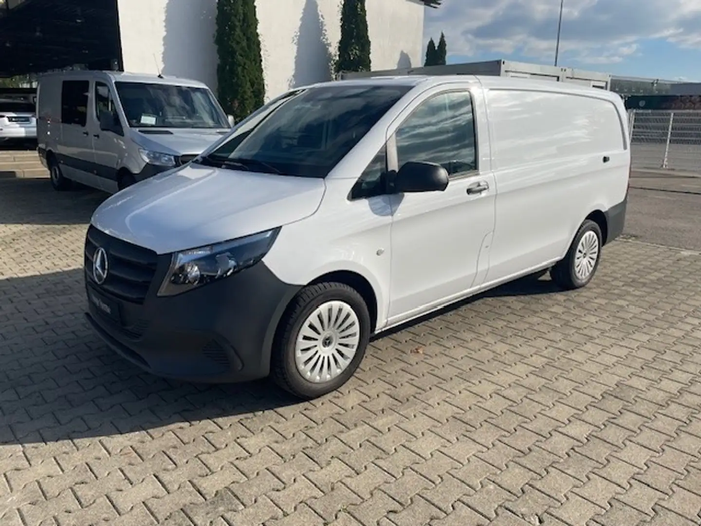 Mercedes-Benz Vito 116 CDI KA/AUTOMATIK/MBUX/KAMERA/KLIMA/SHZ/TE Blanco - 2