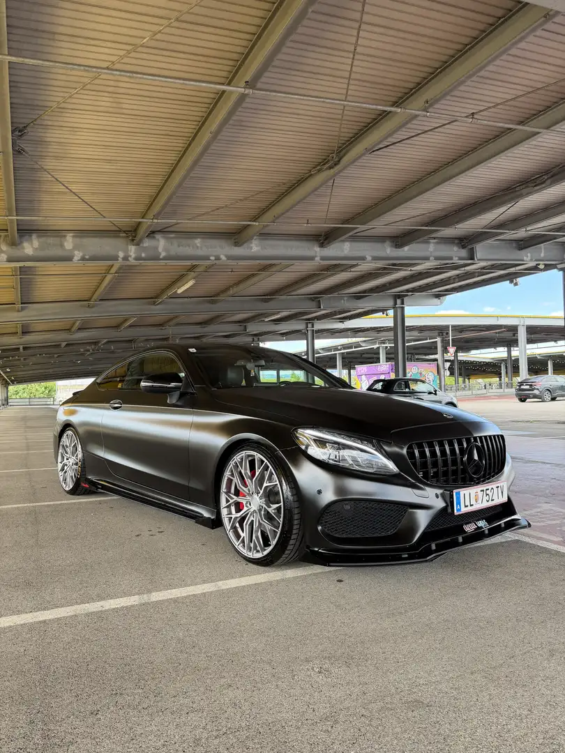 Mercedes-Benz C 200 Coupe 9G-TRONIC AMG Line - 2
