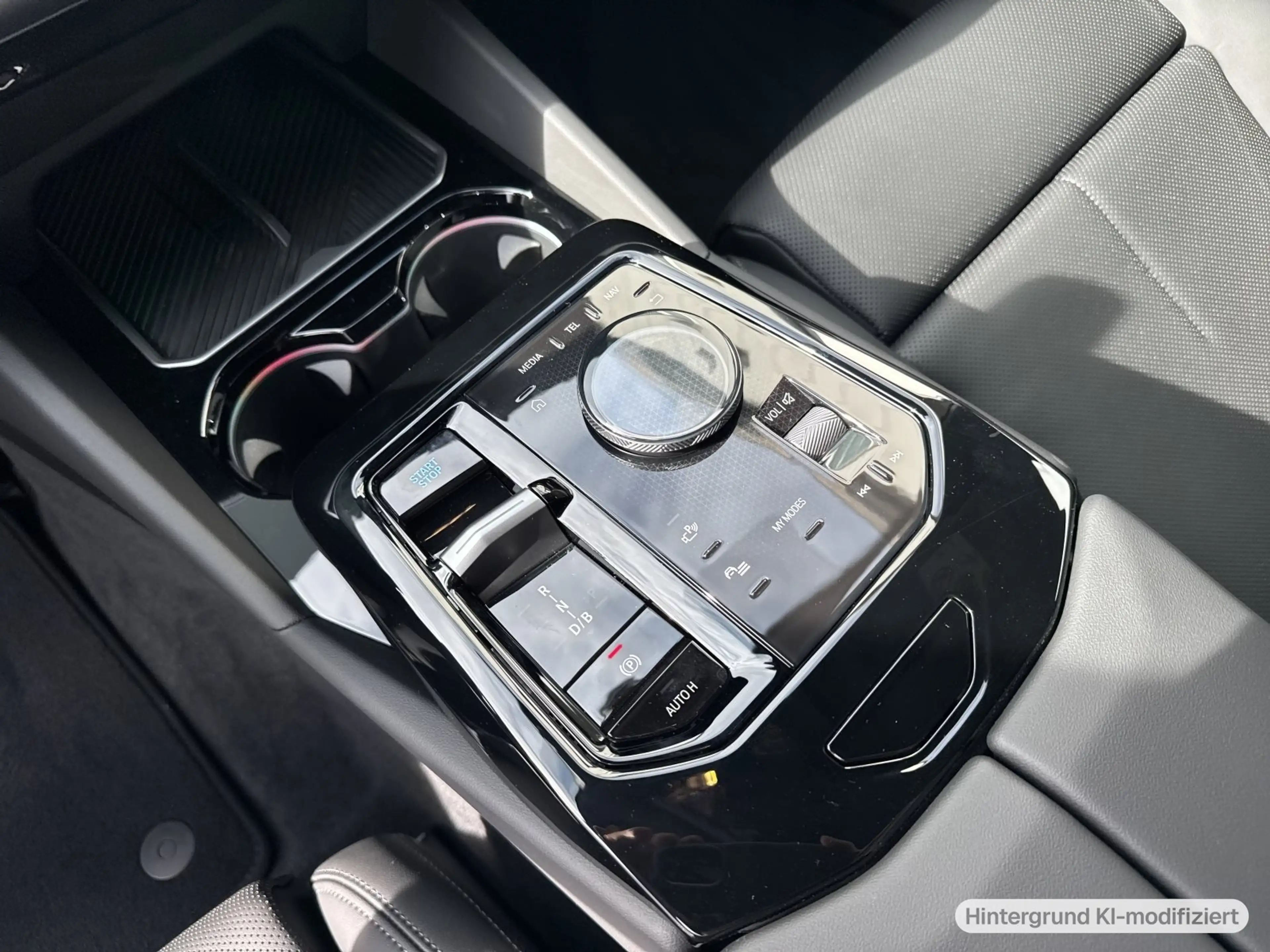 BMW i5 eDrive40 AHK SHZ Driving Assist Plus — photo 14