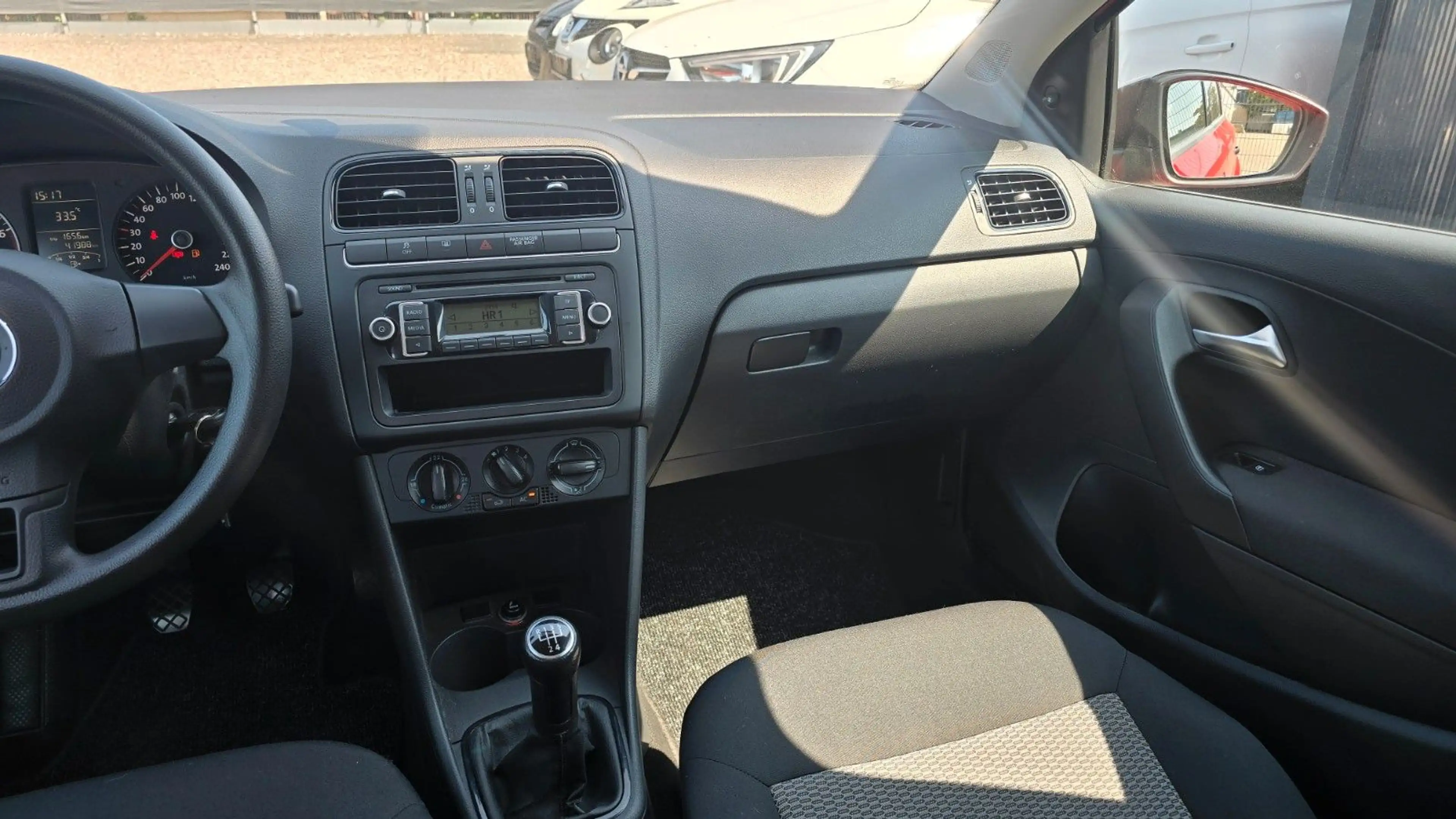 Volkswagen Polo V *41000Tkm*TÜV 03/2028 — photo 11