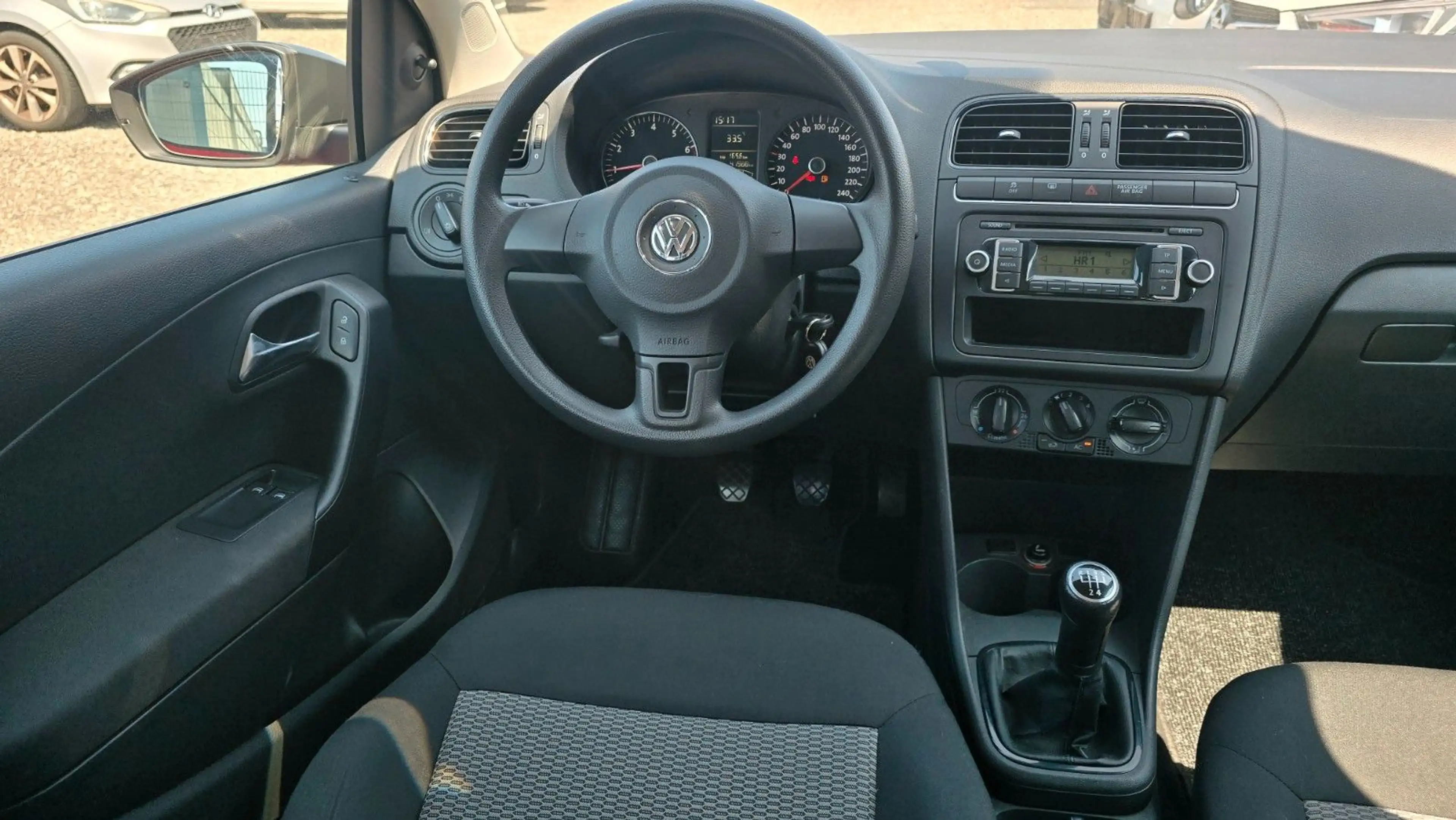 Volkswagen Polo V *41000Tkm*TÜV 03/2028 — photo 10