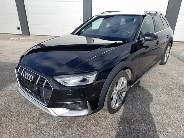 Audi A4 allroad 40 TDI basis