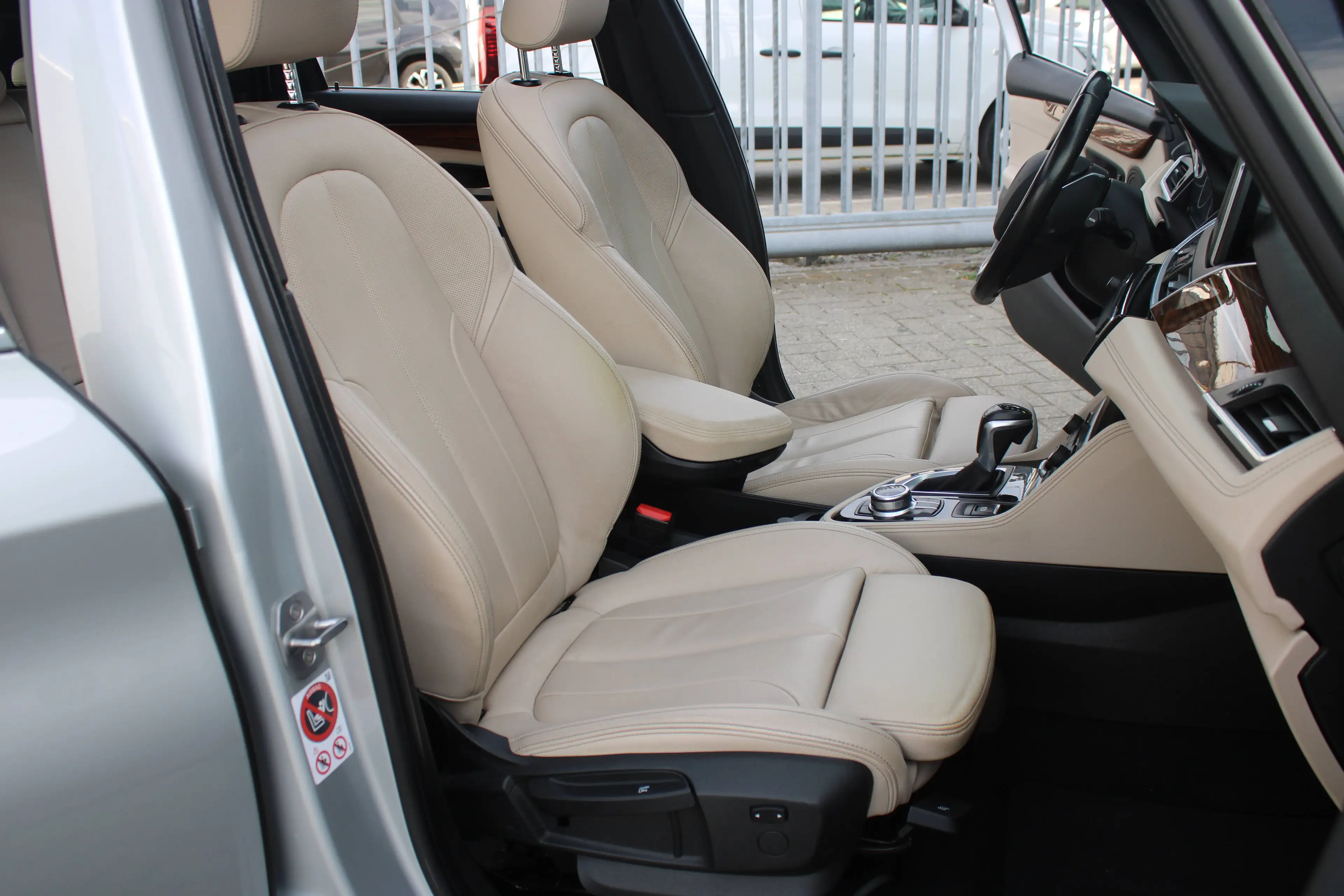 BMW 225 Active Tourer PHEV Hybride 225xeA+BOÎTE AUTO+CUIR — photo 14