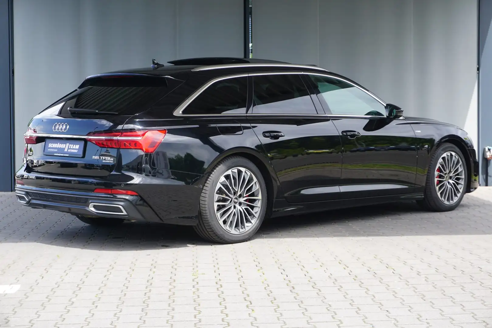 Audi A6 Avant 55 TFSI e S line HD-Matrix Assist+ Pano A Schwarz - 2