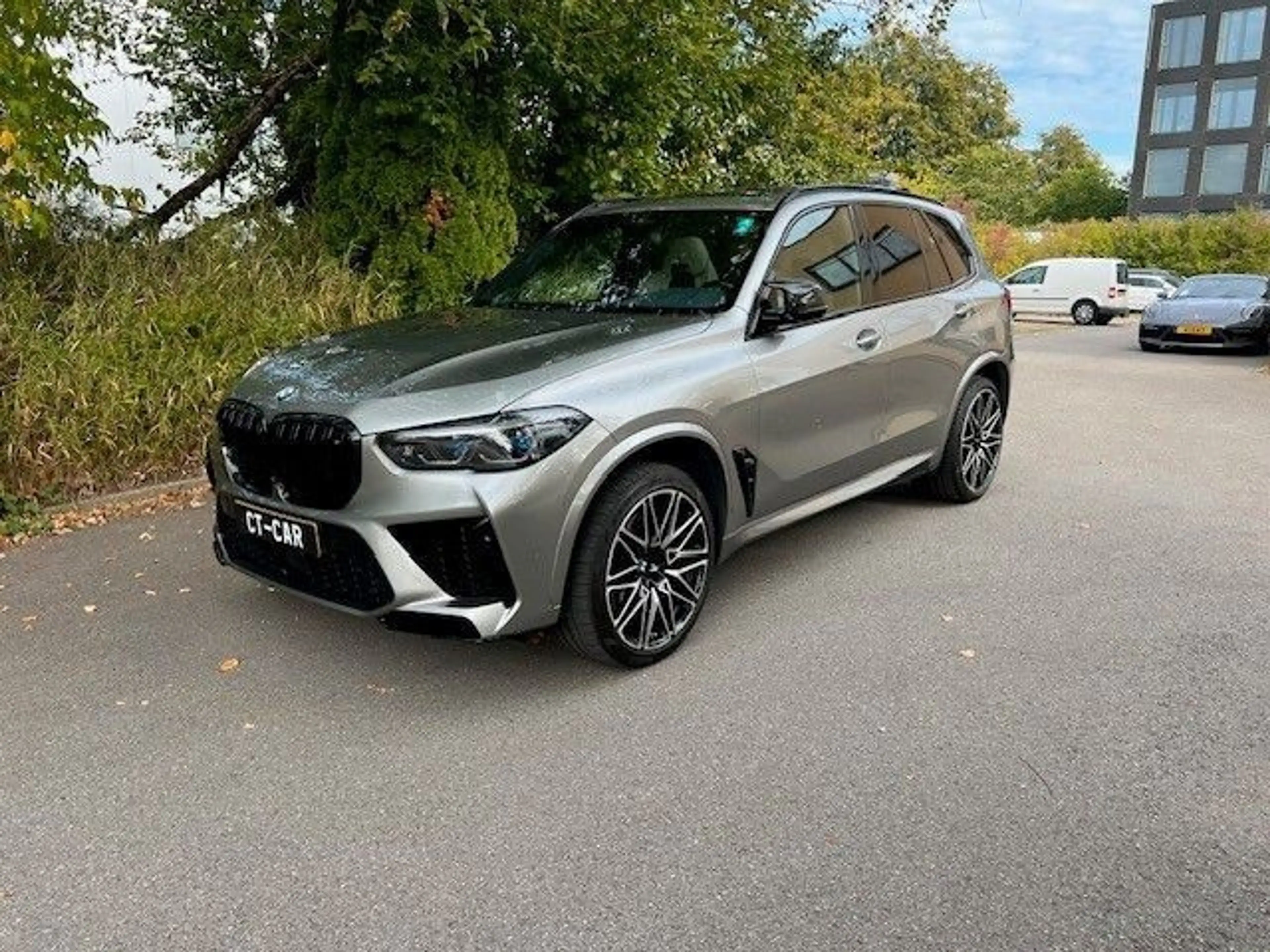 BMW X5 M Competition - VOLL - panorama — photo 14
