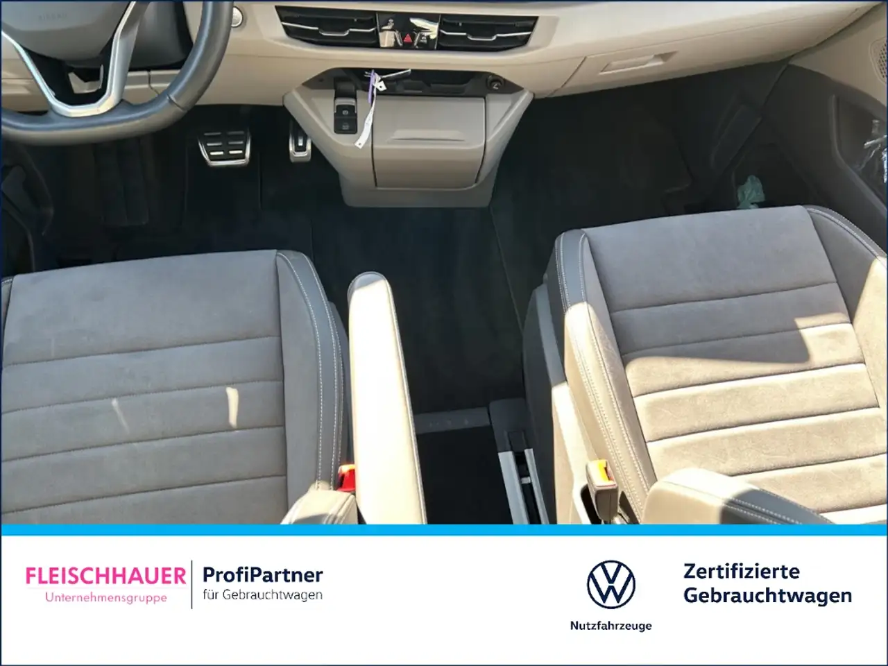 Volkswagen T7 Multivan Style eHybrid 4MOTION DSG+KAMERA+LED 16