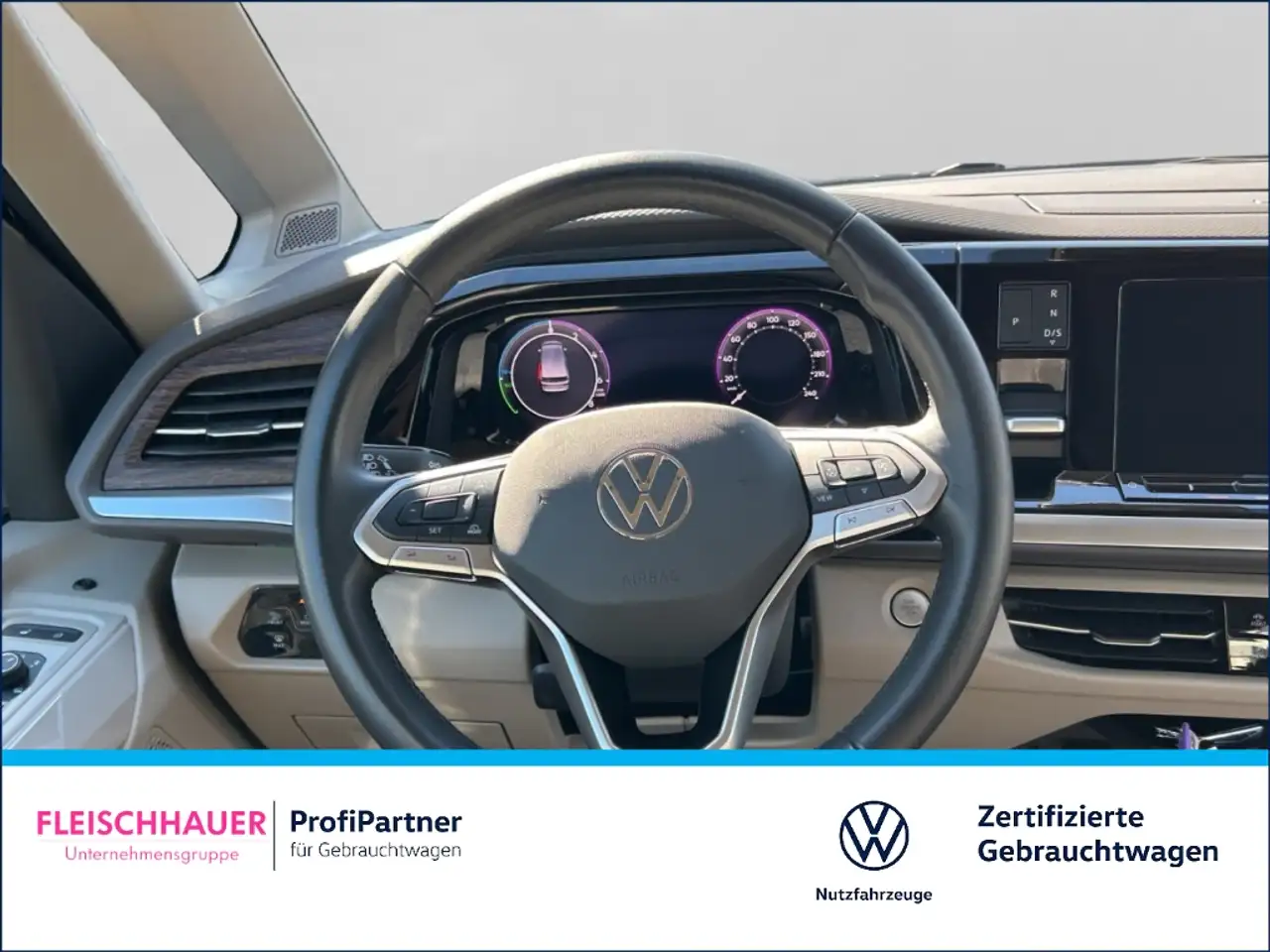 Volkswagen T7 Multivan Style eHybrid 4MOTION DSG+KAMERA+LED 17