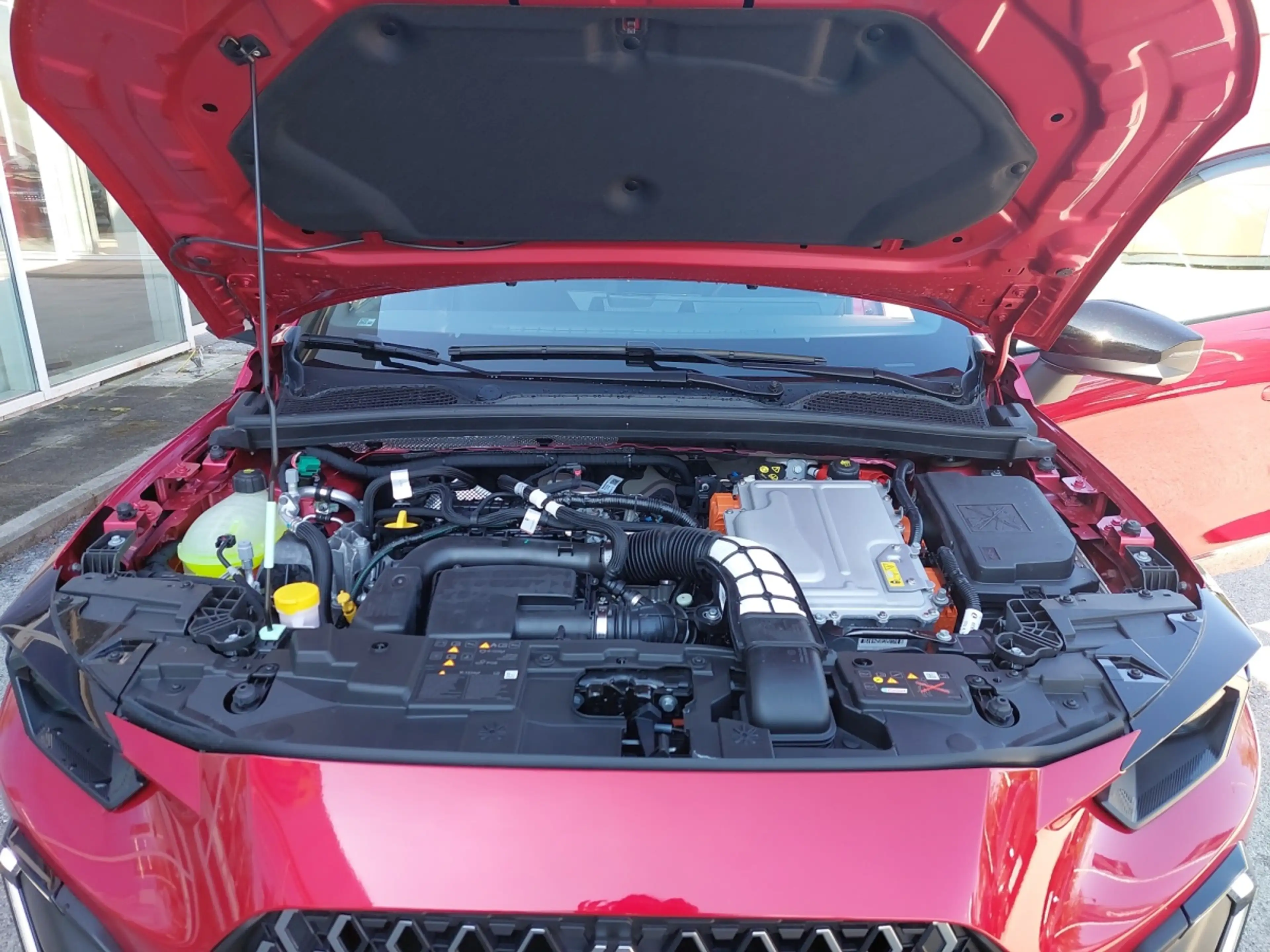 Renault Clio Techno Full Hybrid 160 — photo 20