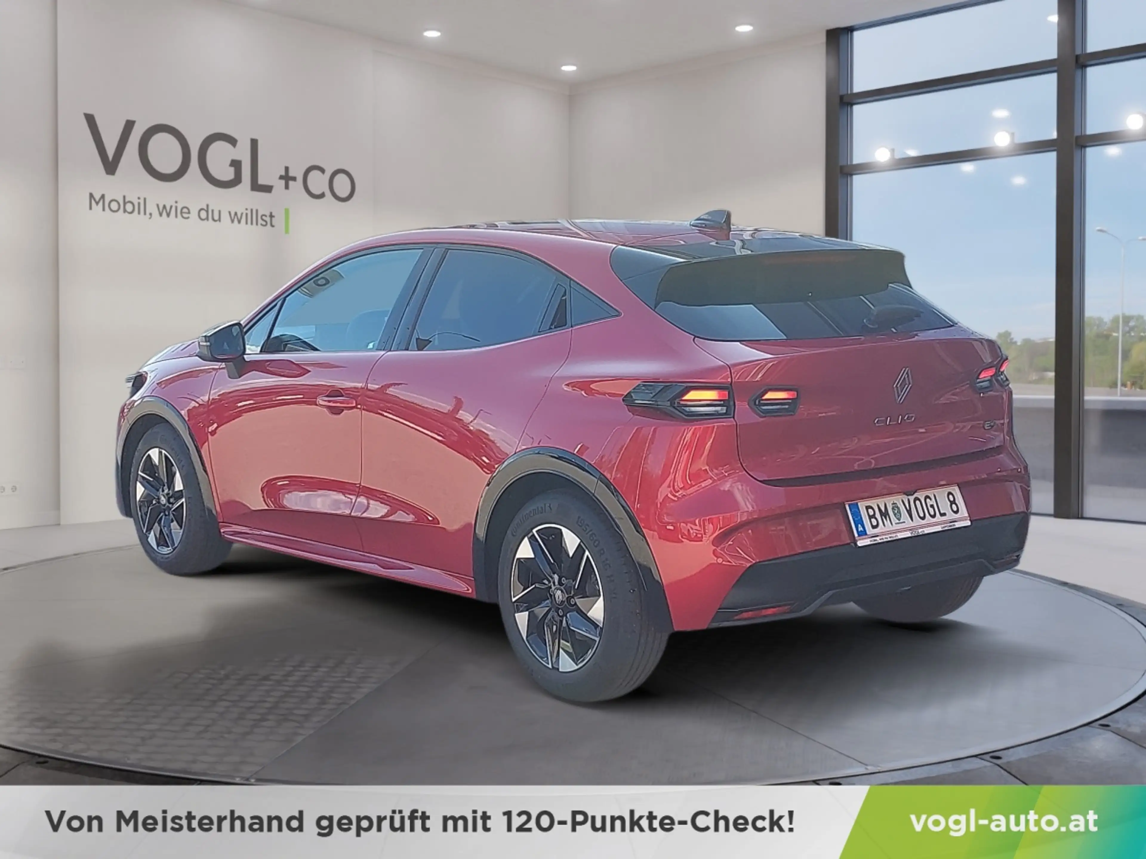 Renault Clio Techno Full Hybrid 160 — photo 3