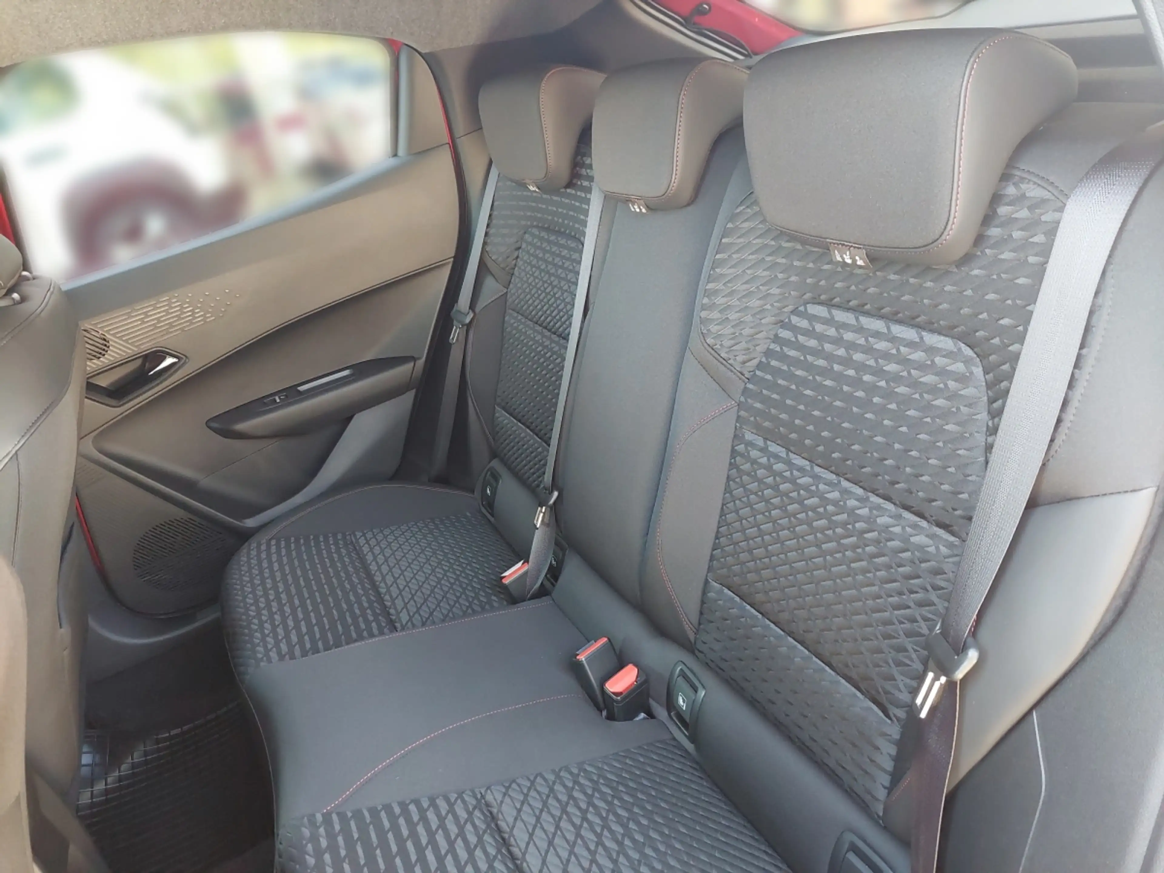 Renault Clio Techno Full Hybrid 160 — photo 12