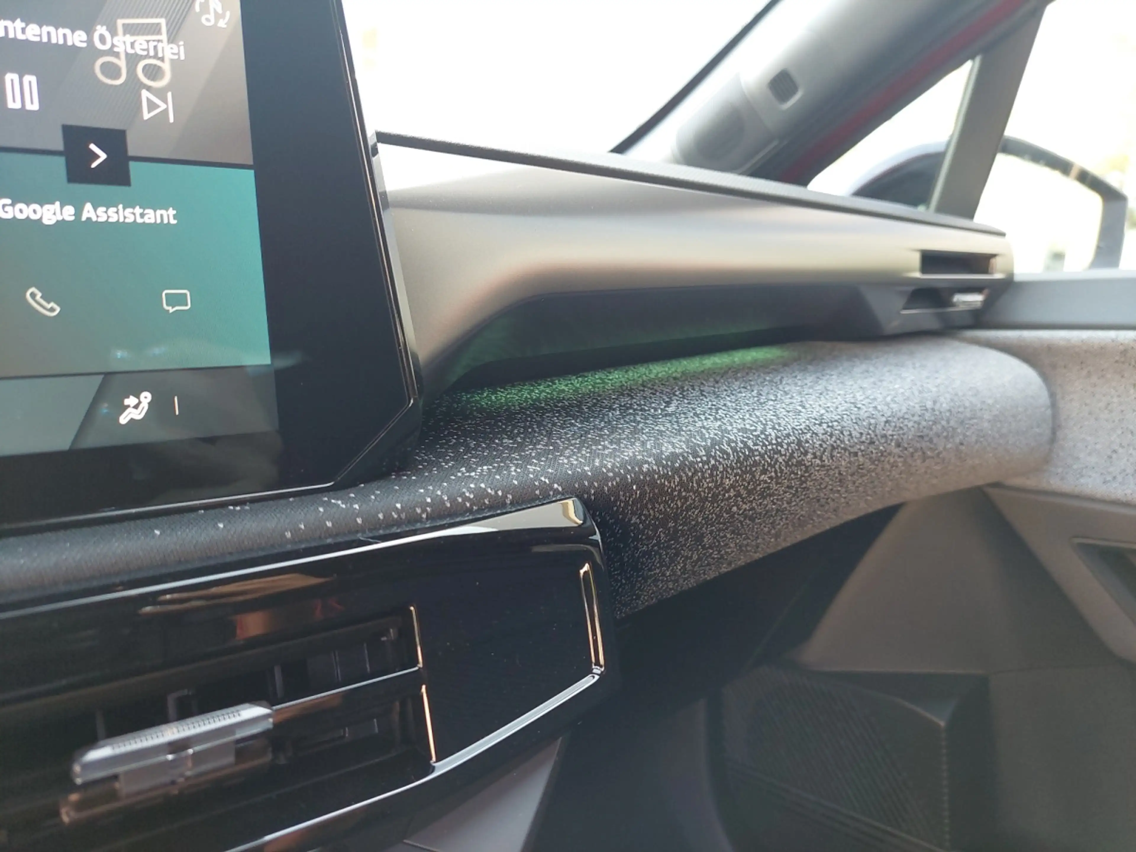 Renault Clio Techno Full Hybrid 160 — photo 17