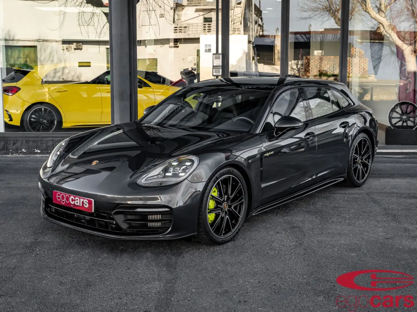 Porsche Panamera 4 E-Hybrid Sport Turismo Grey - 2