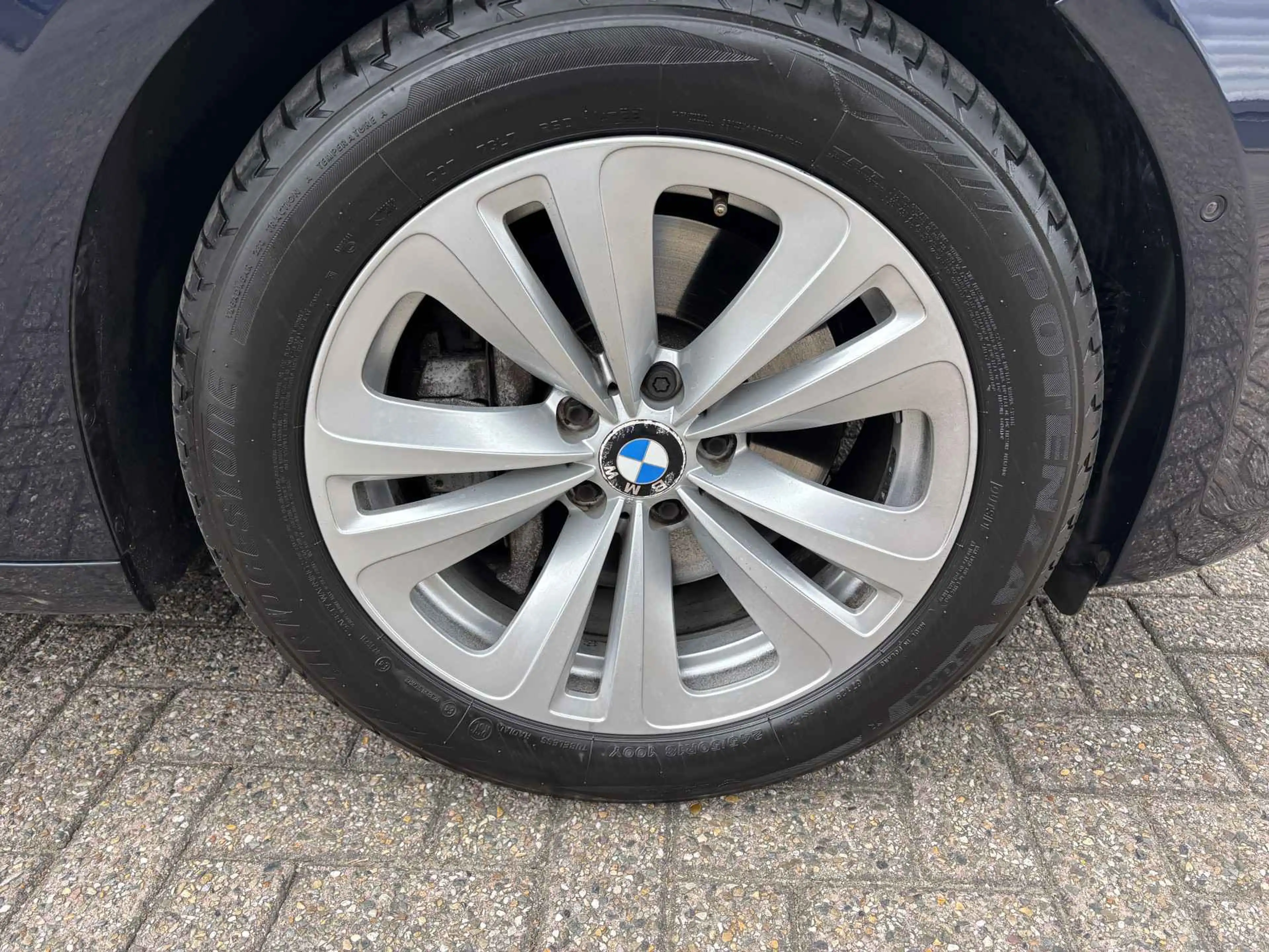 BMW 535 5-serie Gran Turismo 535xi High Executive — photo 26