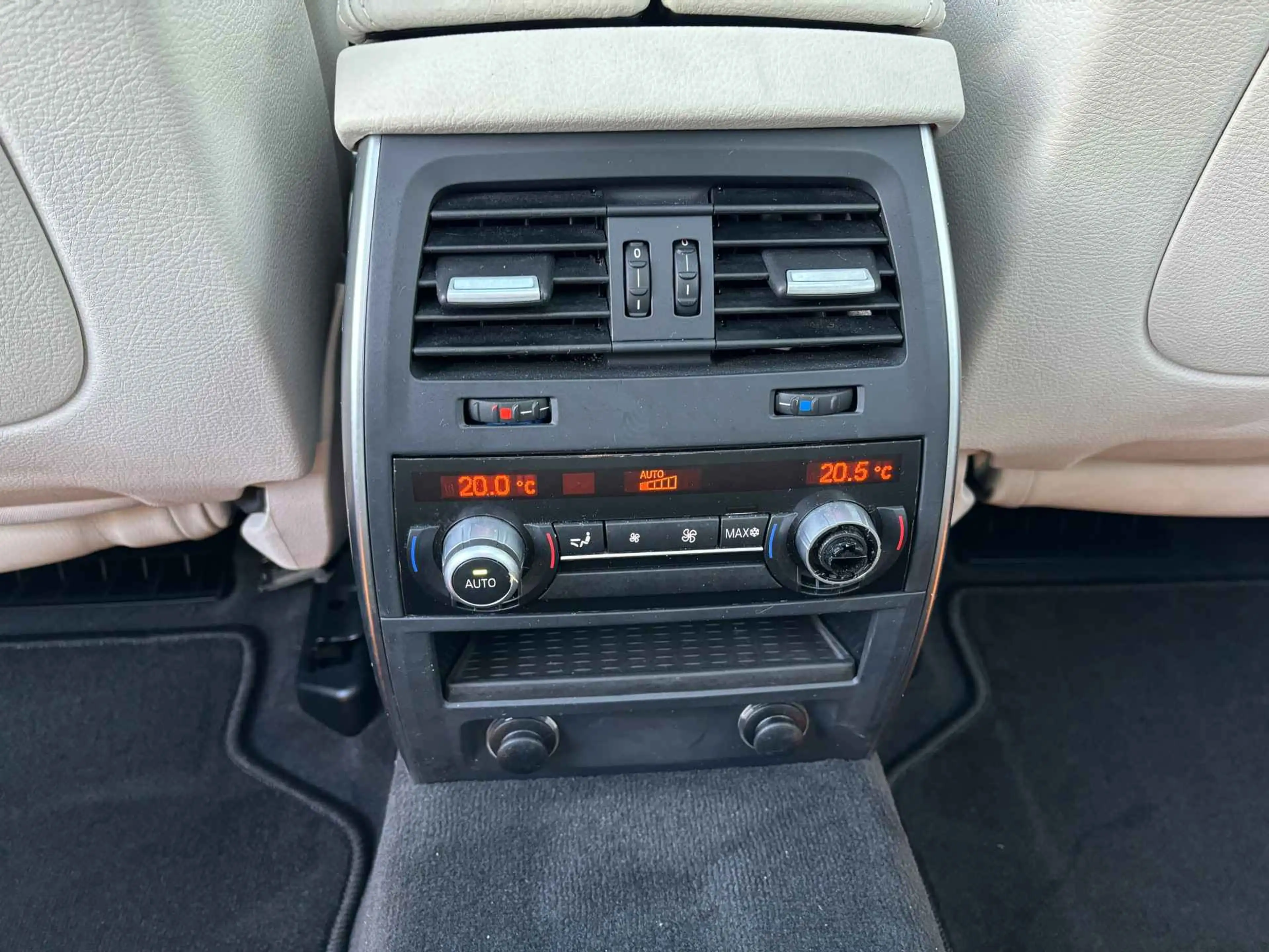 BMW 535 5-serie Gran Turismo 535xi High Executive — photo 27