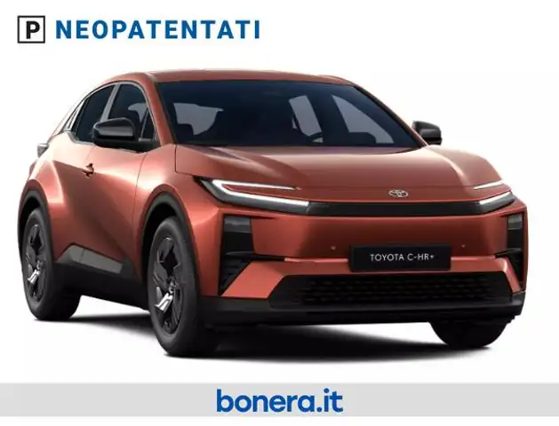 Toyota C-HR view 2