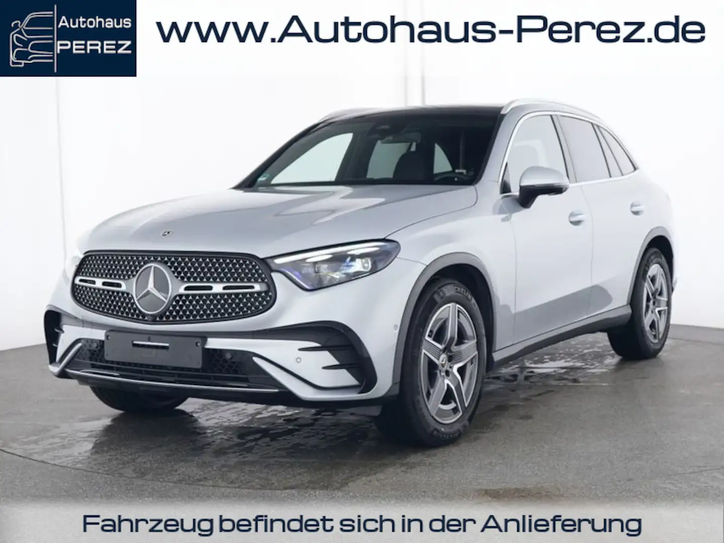 Mercedes-Benz GLC 300 4M AMG PREMIUM + DISTRONIC-PANORAMA Plateado - 1