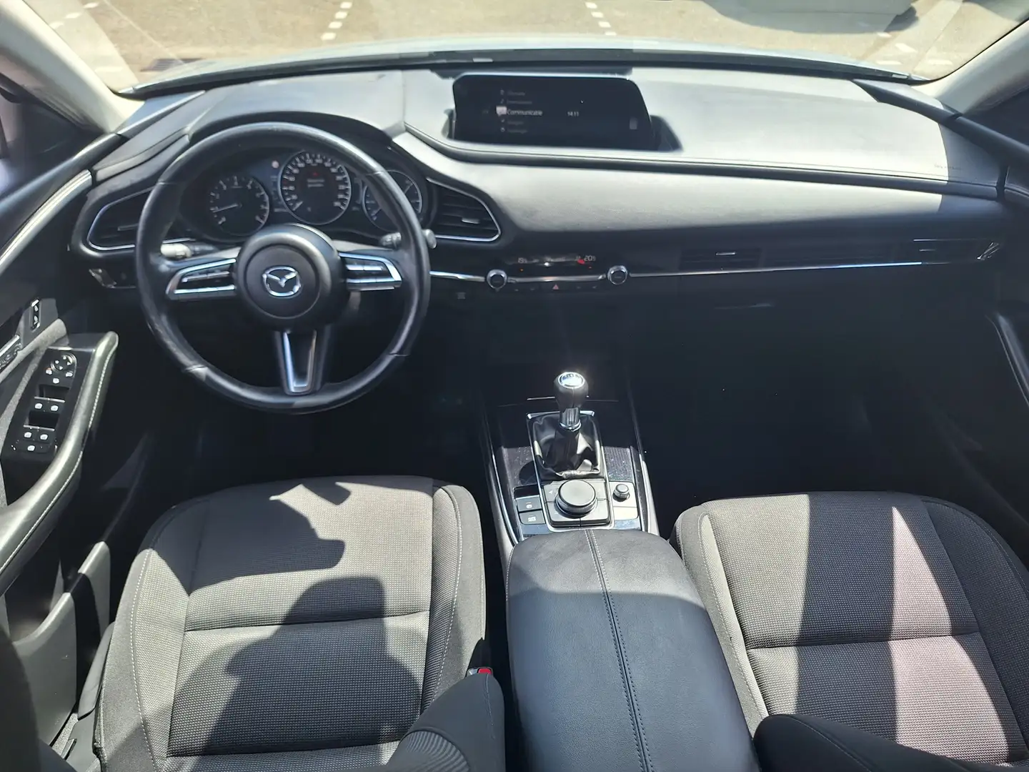 Mazda CX-30 2.0 e-SkyActiv-G M Hybrid/360camera/navi/a.klep el Gris - 2