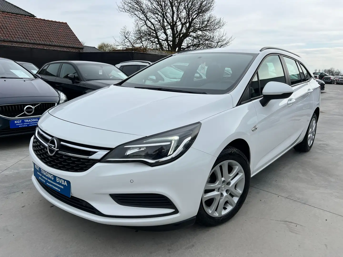 Opel Astra 1.6 CDTI TOURER NAVIGATIE PDC BLUETOOTH LED CARPAS Weiß - 1
