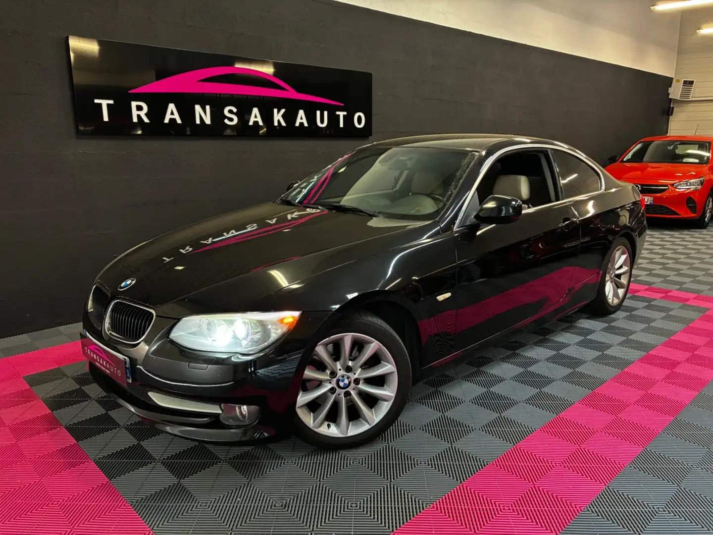 BMW Luxe Noir - 1