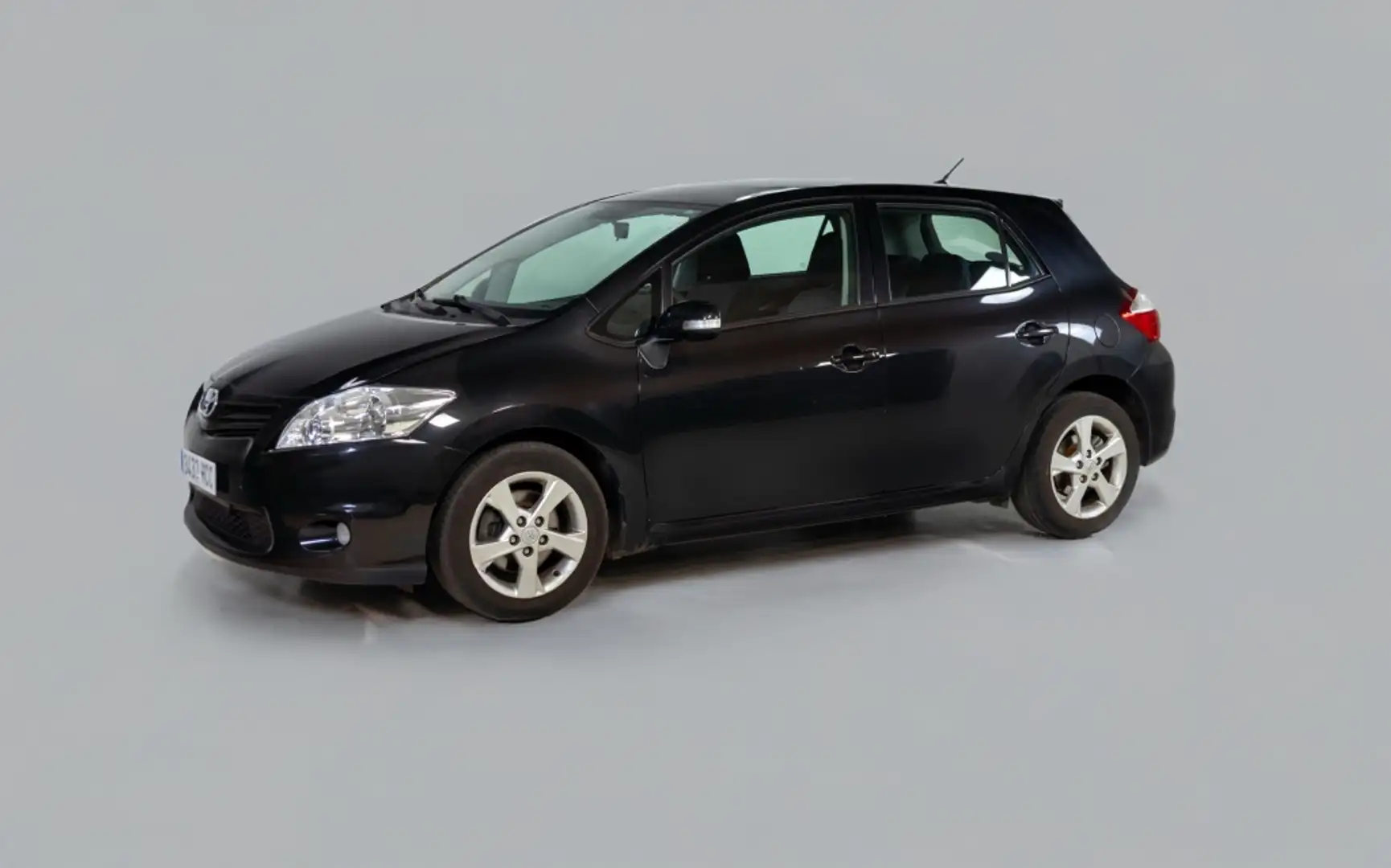 Toyota Auris 2.0D-4D Active Negro - 1