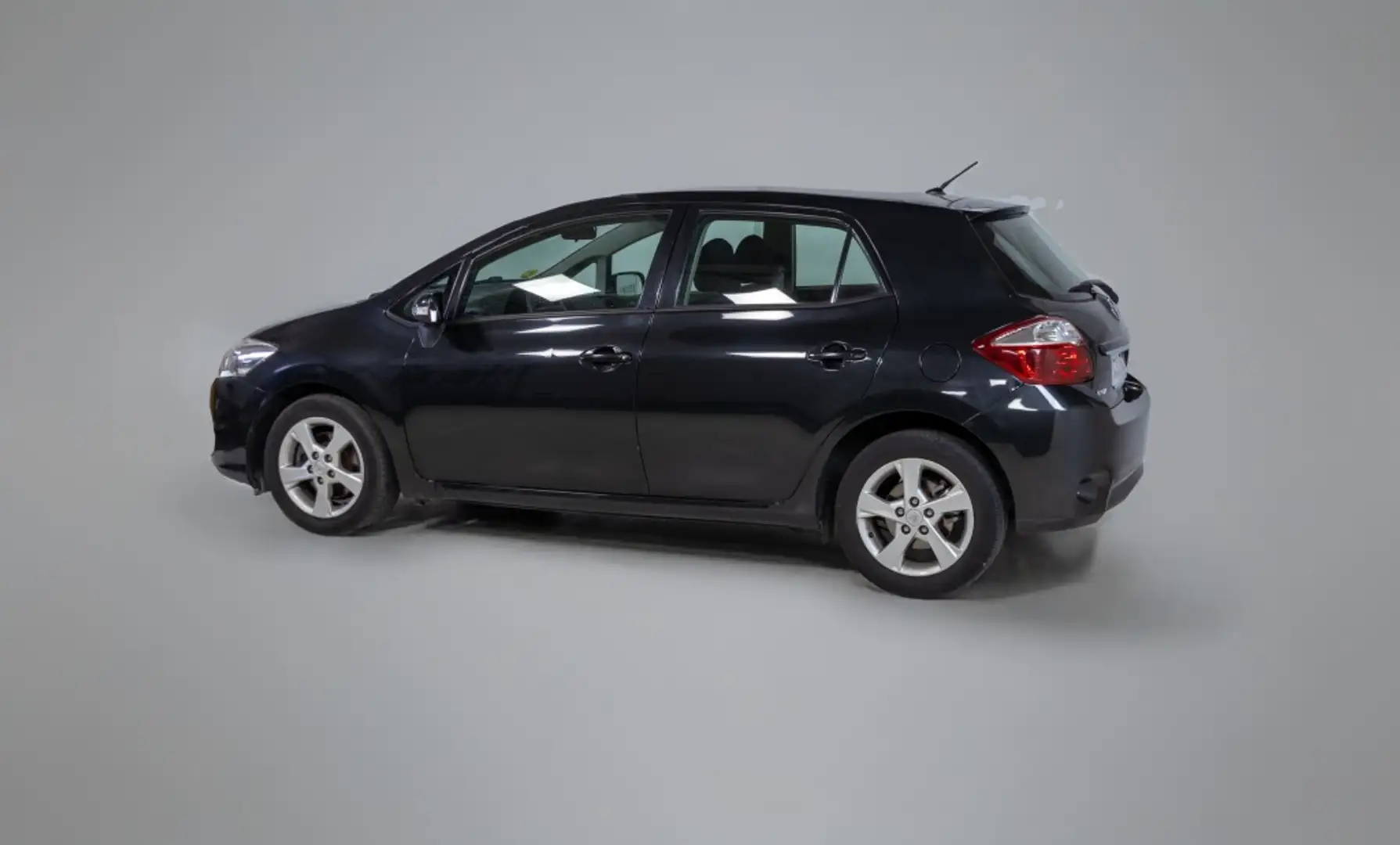 Toyota Auris 2.0D-4D Active Negro - 2