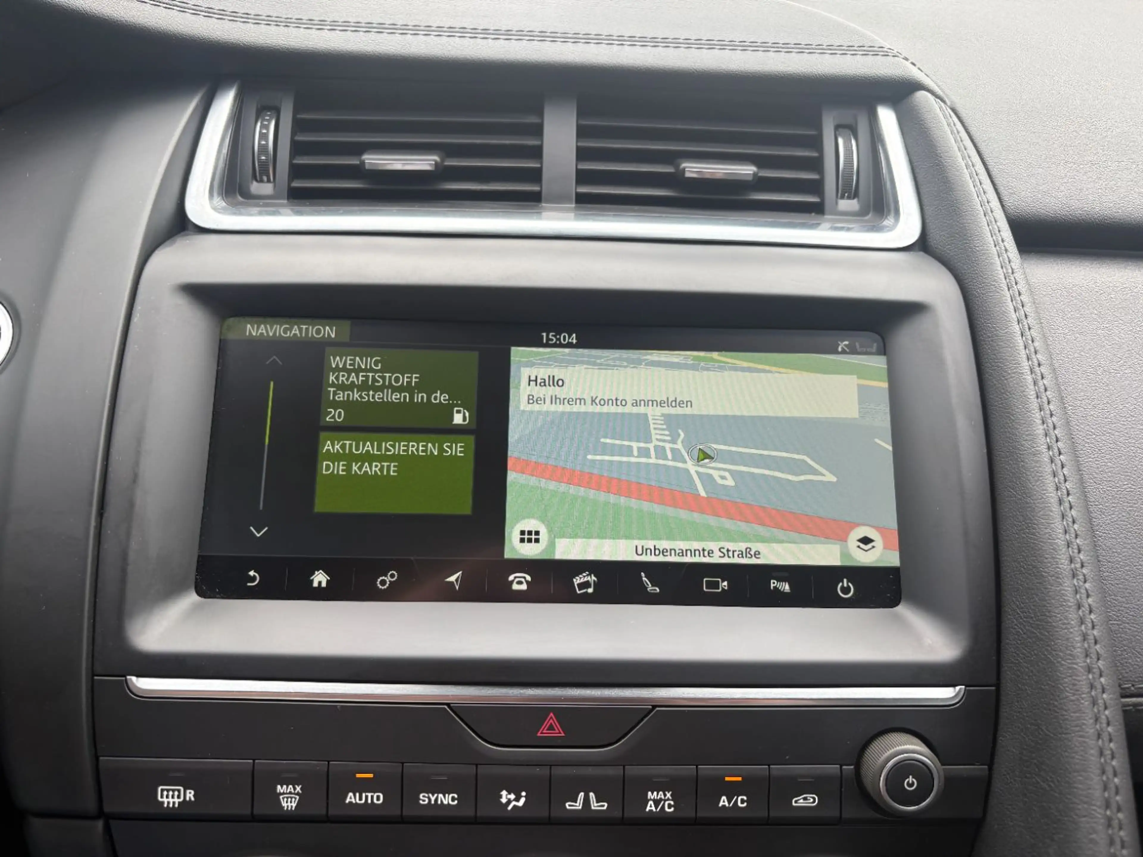 Jaguar E-Pace P250 S ACC+LED+Navi+SHZ+2xKlima+Kam.+LM — photo 12