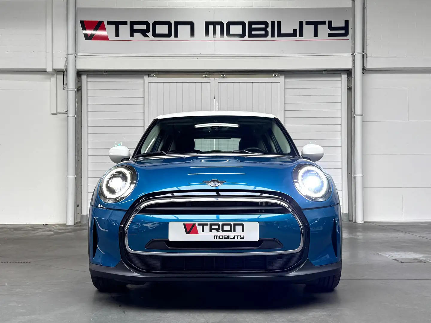 MINI Cooper 1.5A OPF DCT LEDER*NAVI*DAB*CARPLAY*LED*CC*PDC Bleu - 2