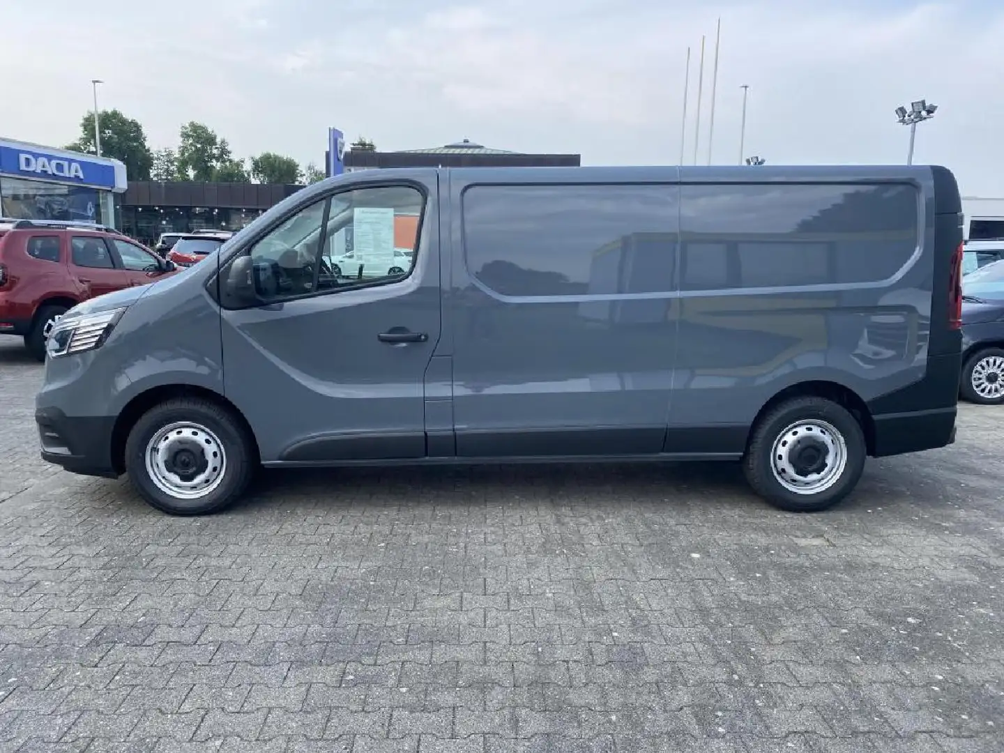 Renault Trafic L2H1 3,0t Komfort Grau - 2