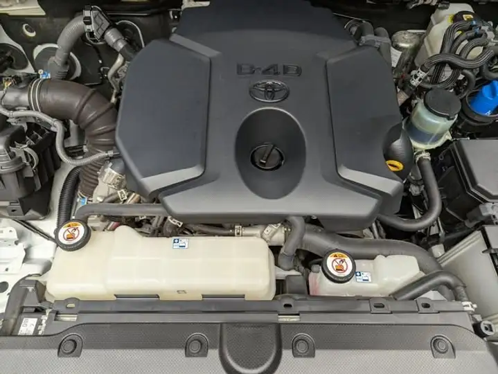 Toyota Land Cruiser 3P 2.8 D-4D VX (2021) 2021, foto 19