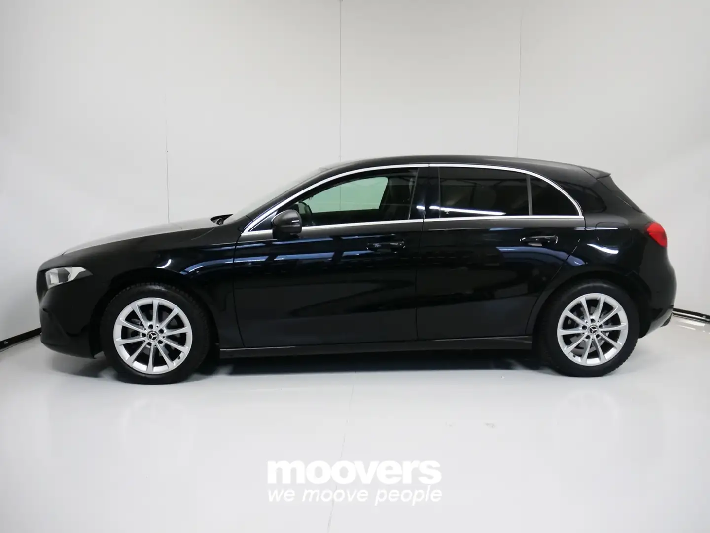 Mercedes-Benz A 180 Automatic Business Extra Negro - 2
