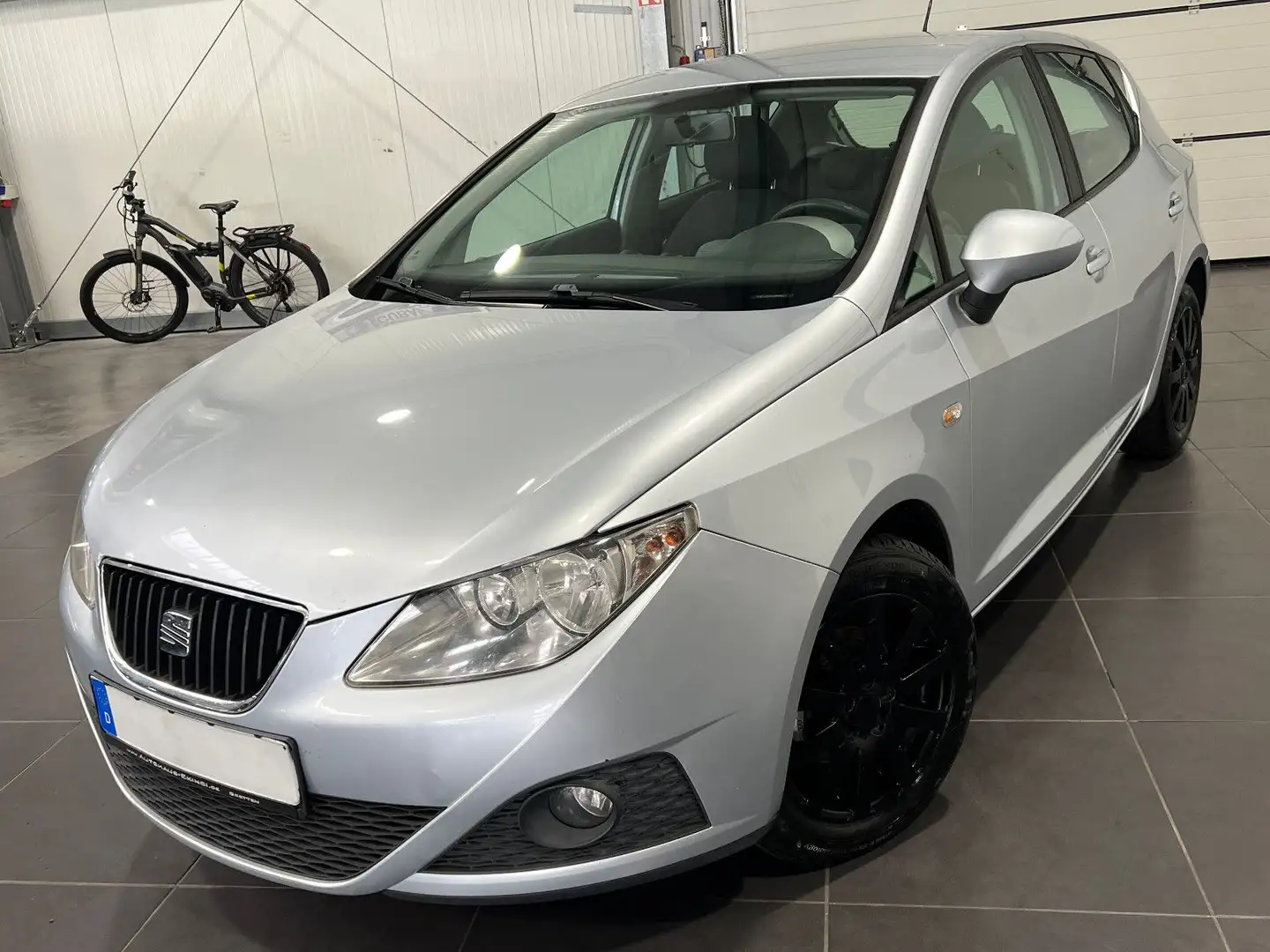 SEAT Ibiza 1.4 Limousine **Klima*ALU*Tempomat** Silber - 1