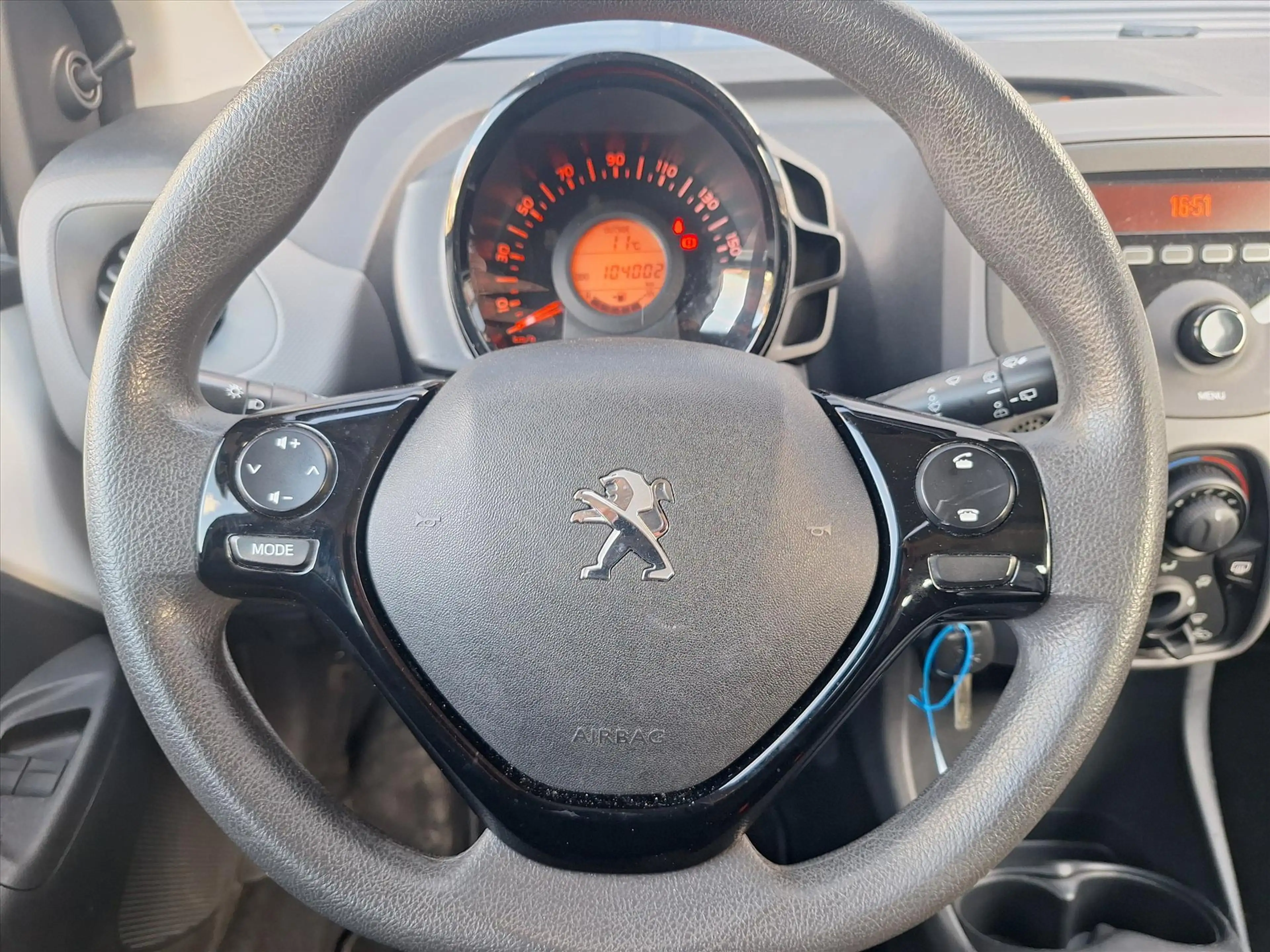 Peugeot 108 1.0 e-VTi 72pk 5D Active Airco I Bluetooth I Parke — photo 14