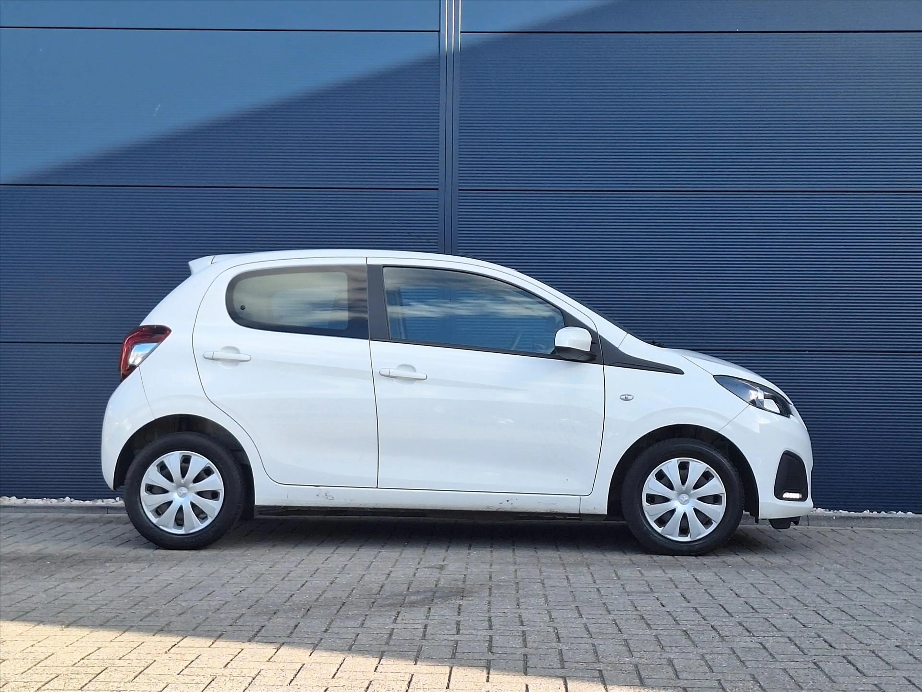 Peugeot 108 1.0 e-VTi 72pk 5D Active Airco I Bluetooth I Parke — photo 6
