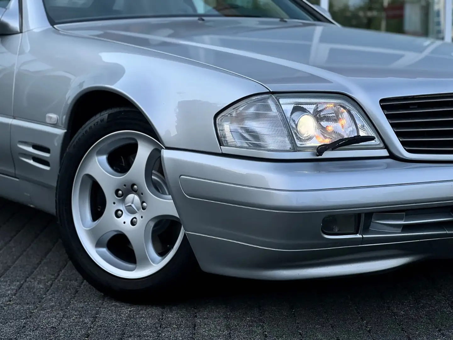 Mercedes-Benz SL 320 Leder*Klima*Shz*DE-Fzg*Xenon*Garagen-Fzg Argent - 2