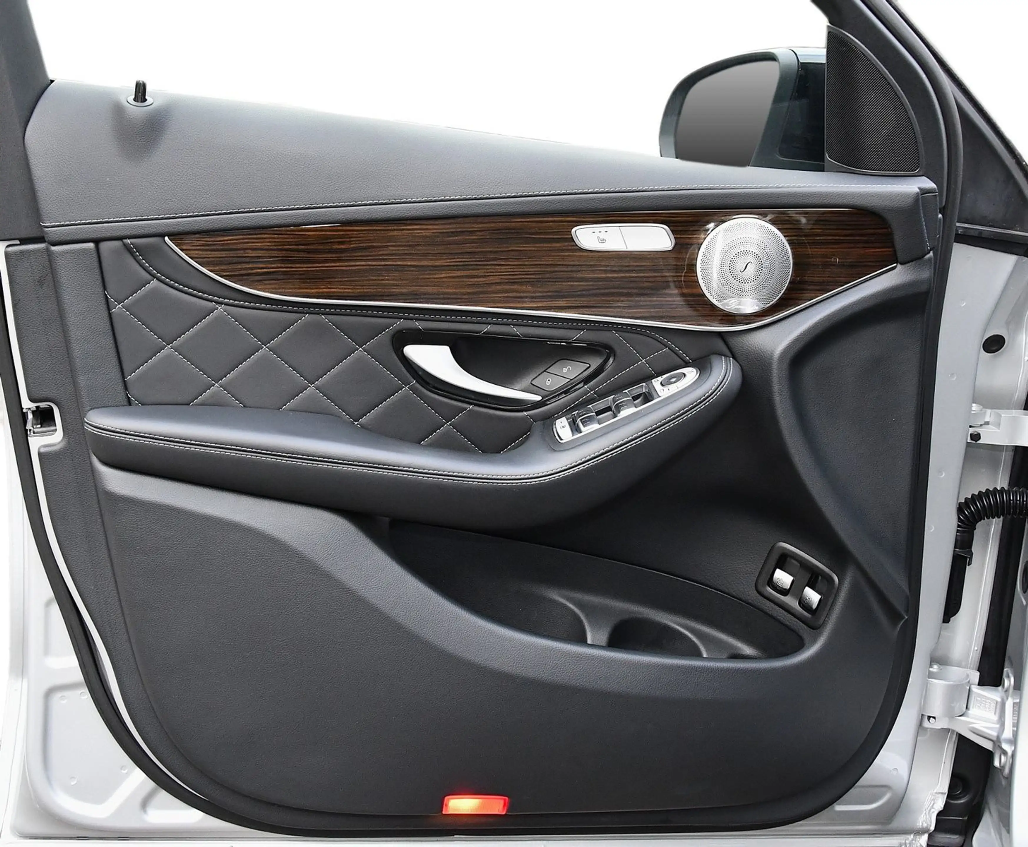 Mercedes-Benz GLC 250 4Matic Exclusive*Distronic*360°*2.Hand* — photo 10