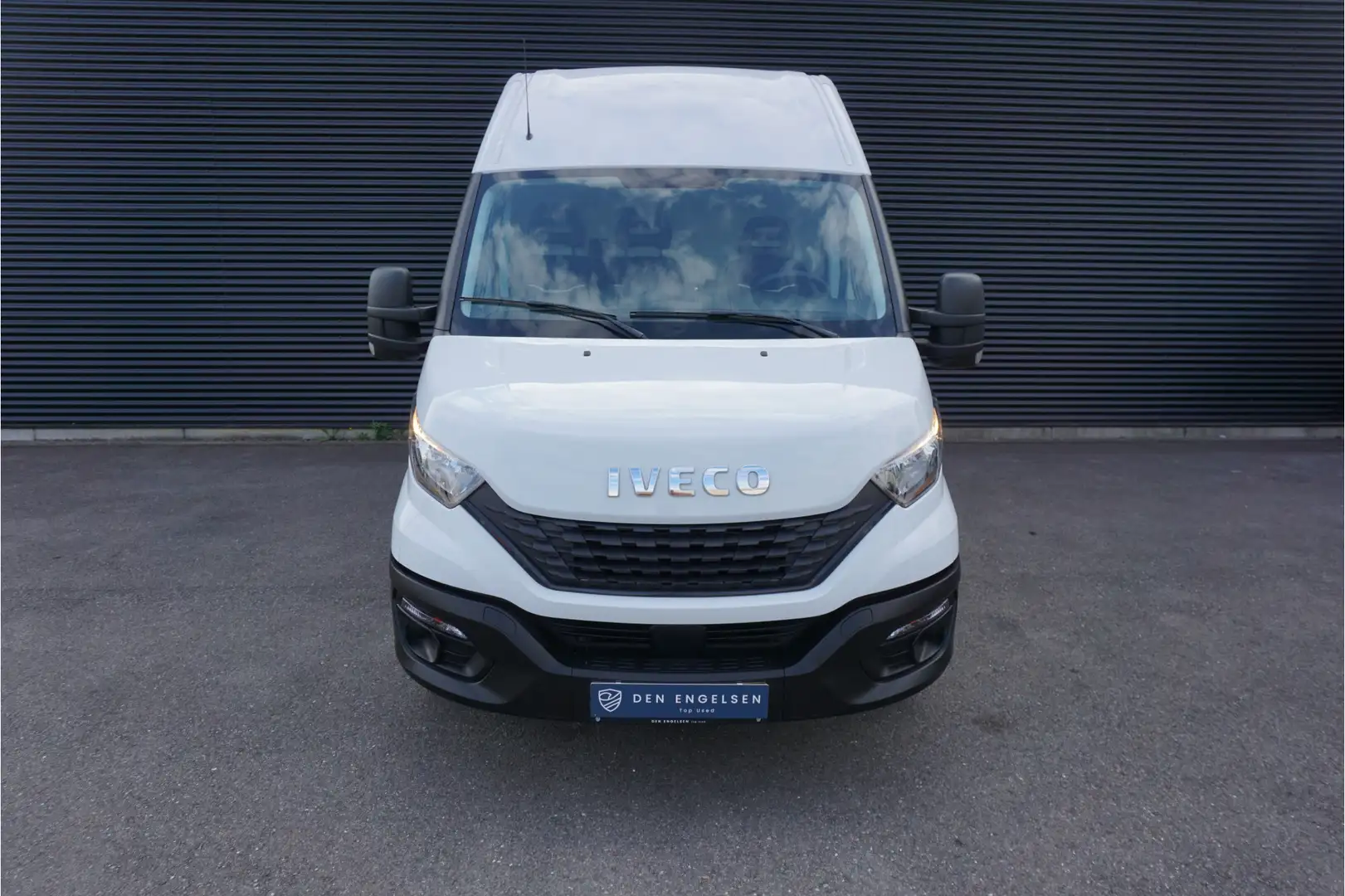 Iveco Daily 35S14V | 2.3 | L1H2 | Airco | Camera | Navi | Trek Wit - 2