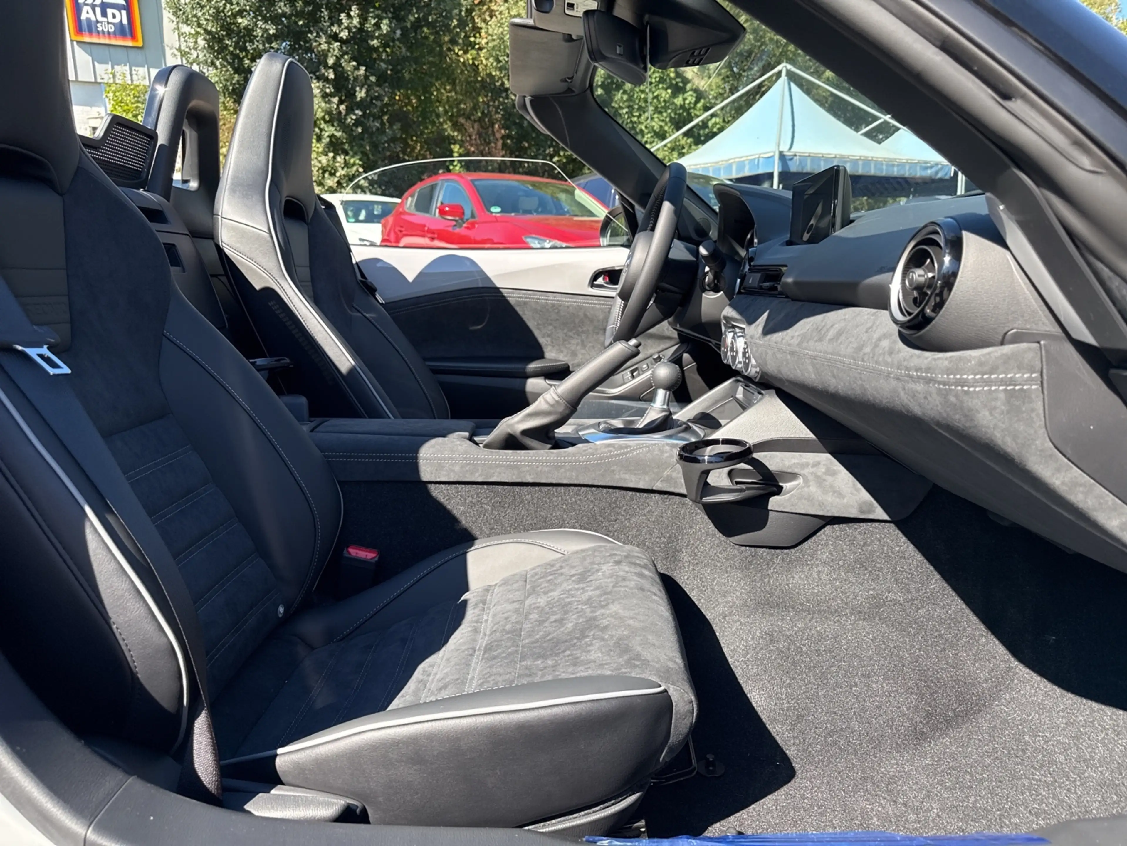 Mazda MX-5 SKYACTIV-G 136 RWD 6MT YAKUDO — photo 8