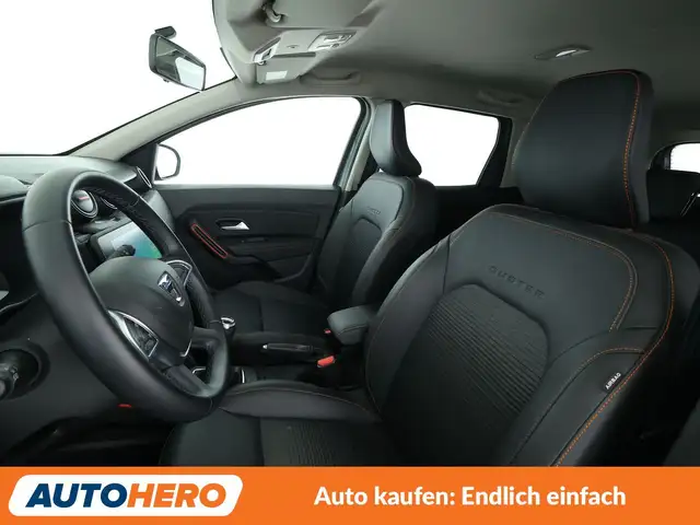 Dacia Duster view 10