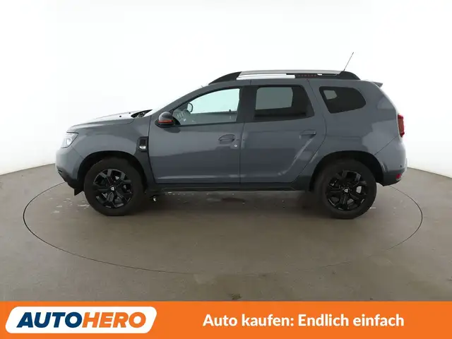 Dacia Duster view 3